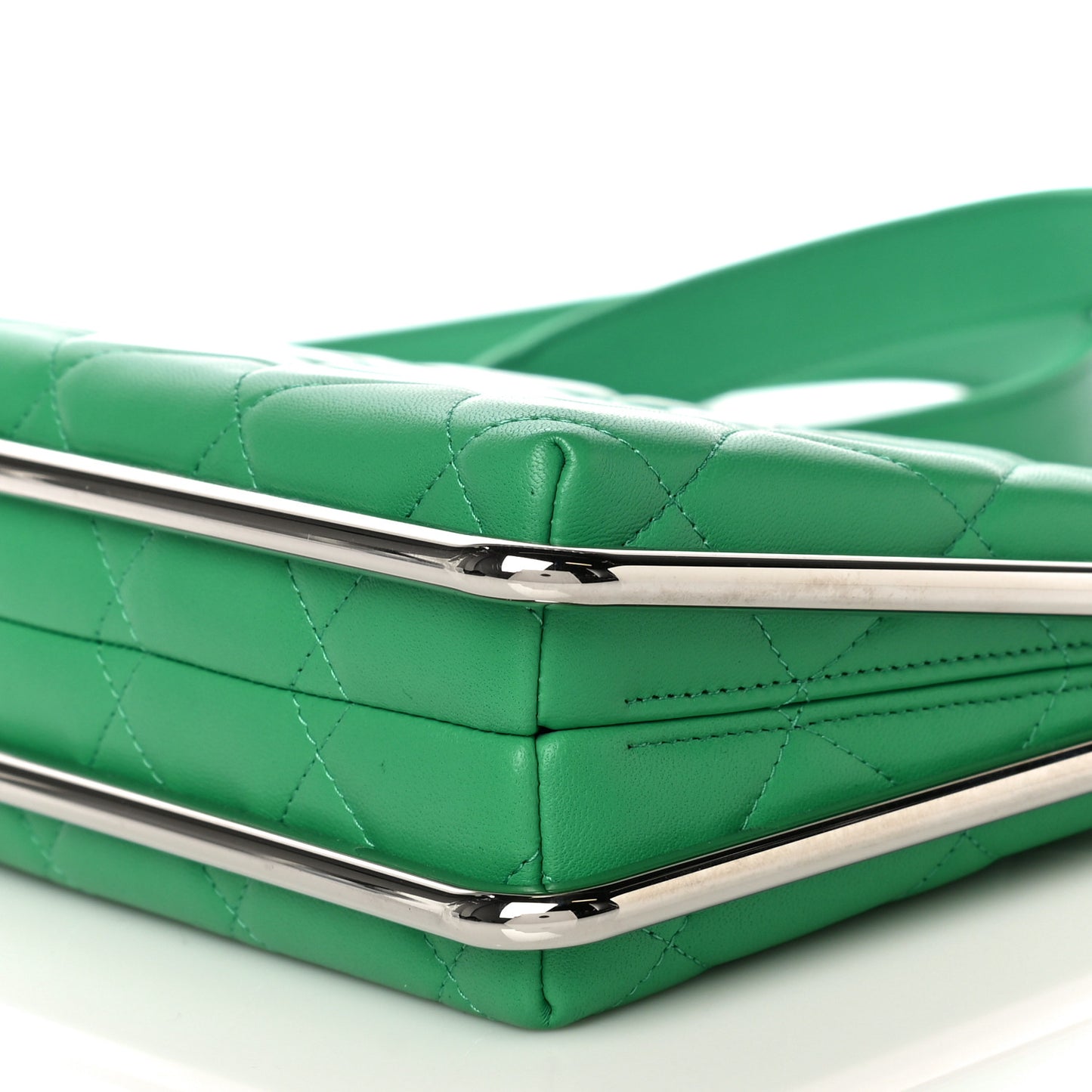 Quilted Lambskin Metal Bar Clutch Bag Green