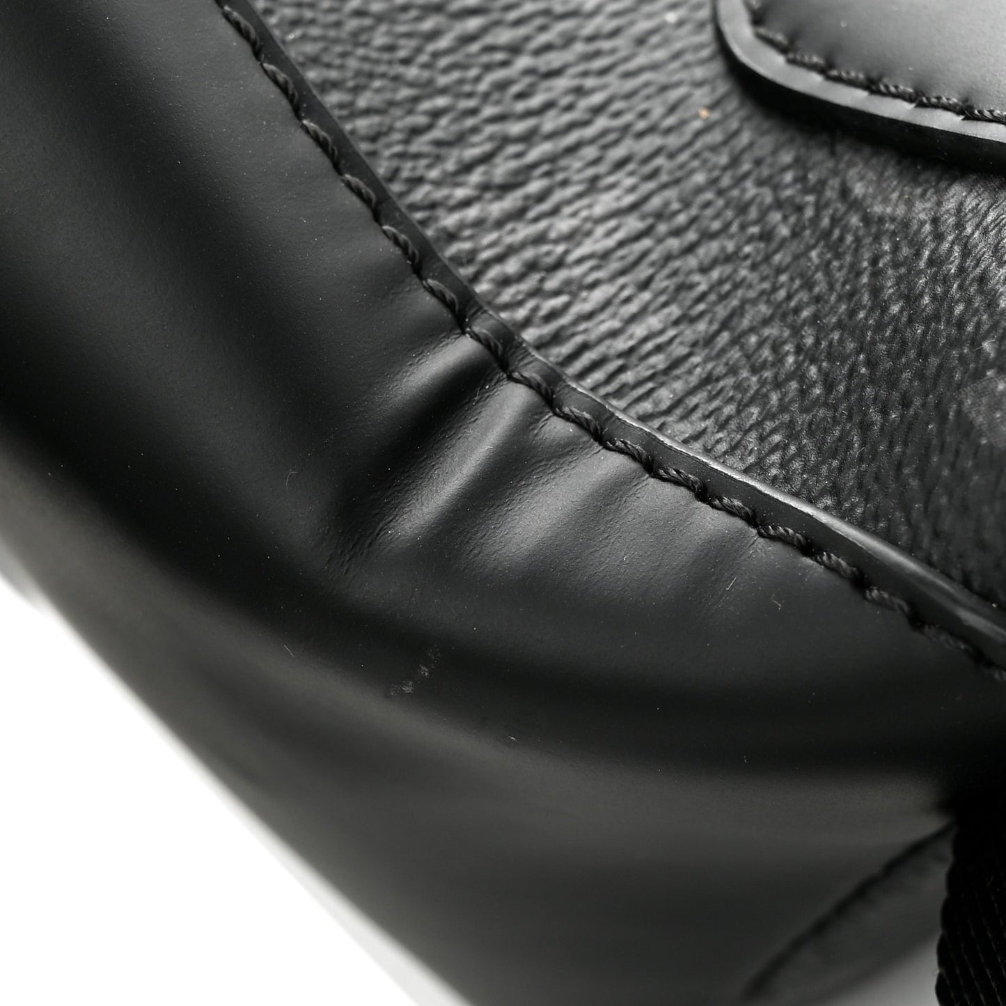 Monogram Eclipse Voyager PM Messenger