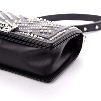 Chanel Calfskin Pearl Chevron Medium Boy Flap Black 9 of 10
