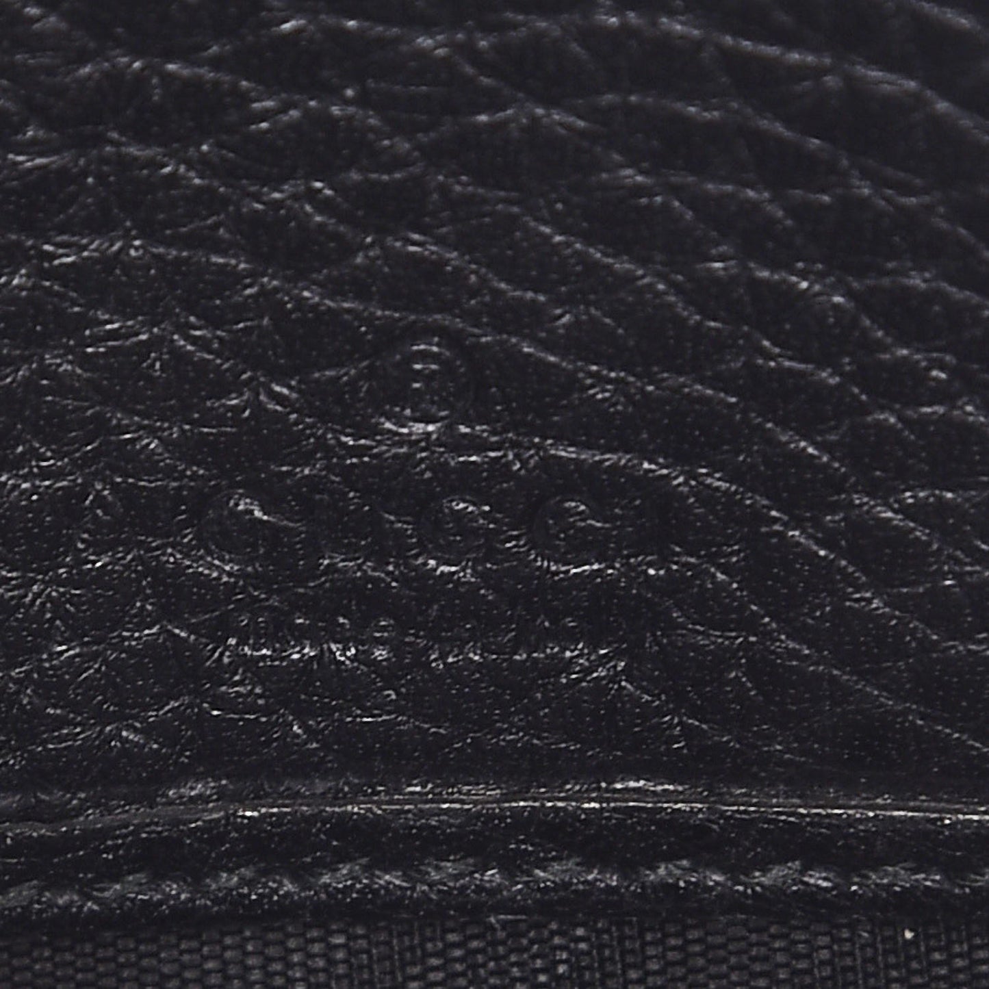 Pebbled Calfskin Soho Compact Disco Zip Around Wallet Black