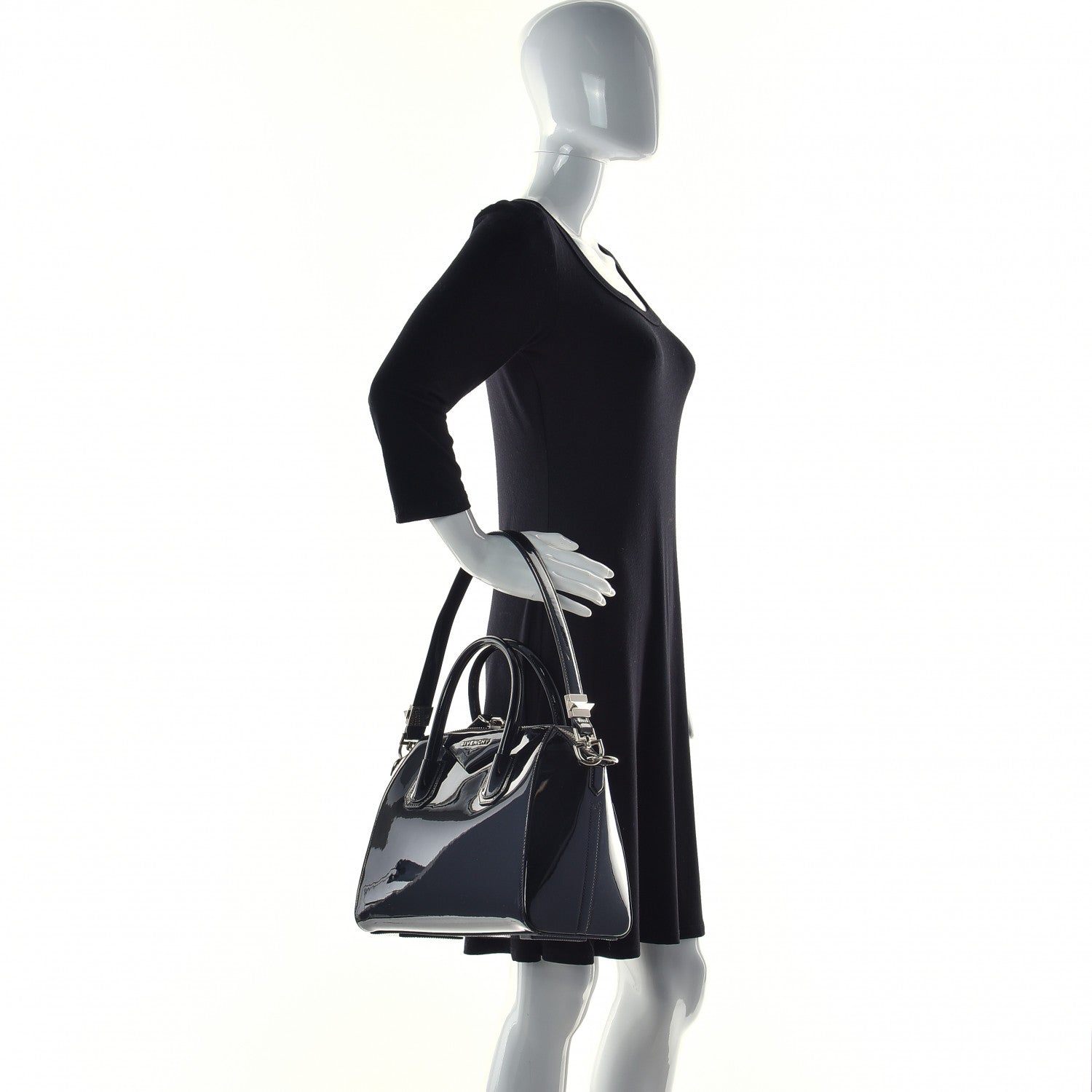 Givenchy Patent Calfskin Small Antigona Black 2 of 23