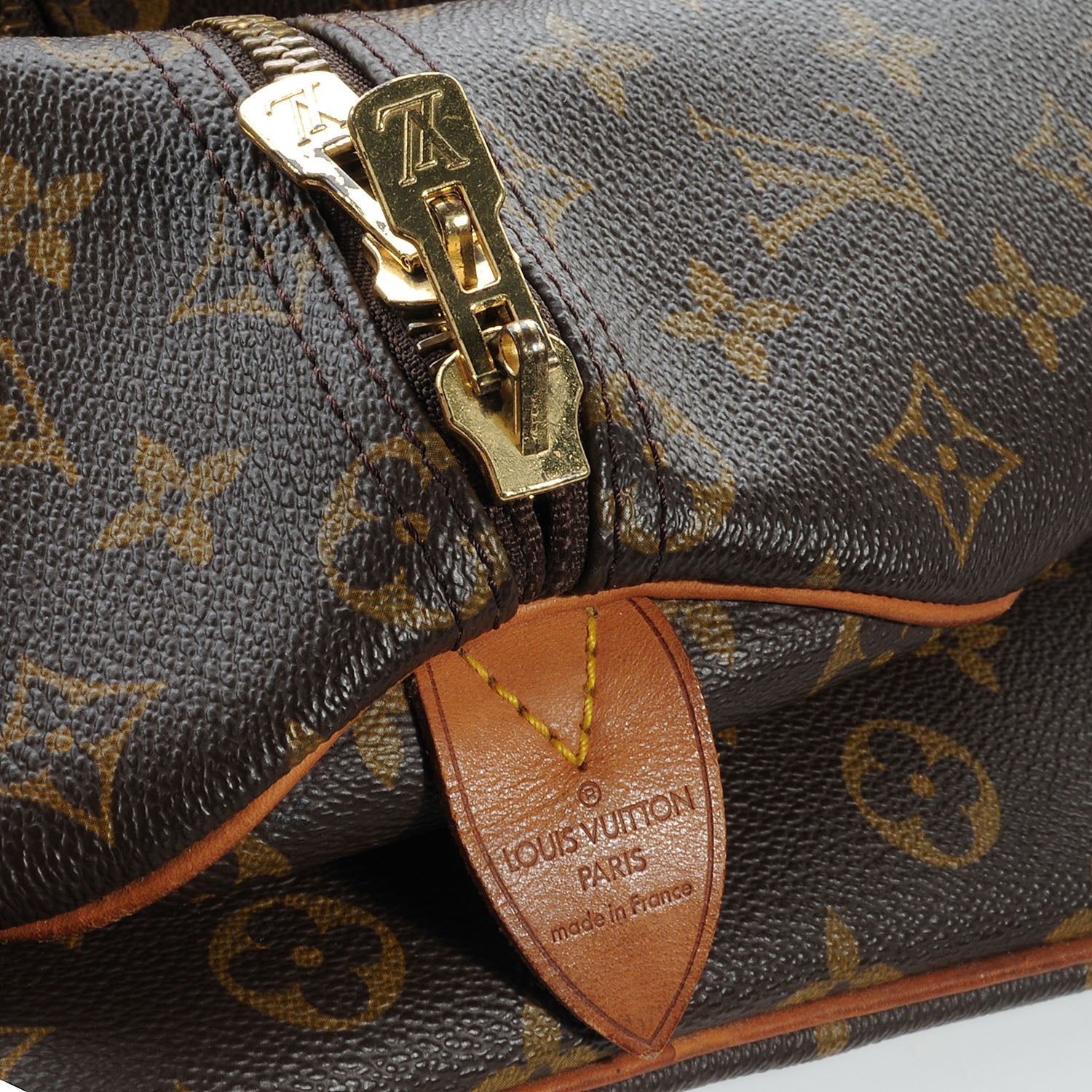 Louis Vuitton Monogram Keepall 50 5 of 7