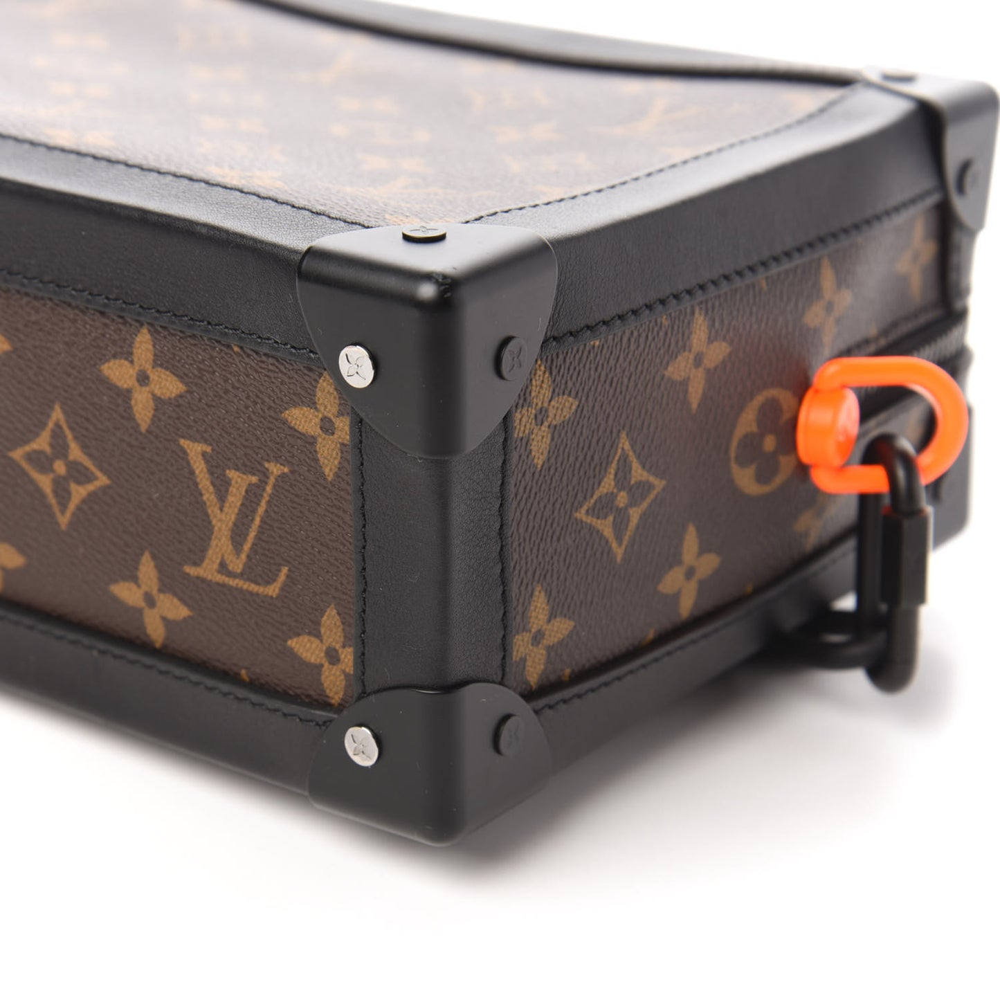 Monogram Solar Ray Soft Trunk