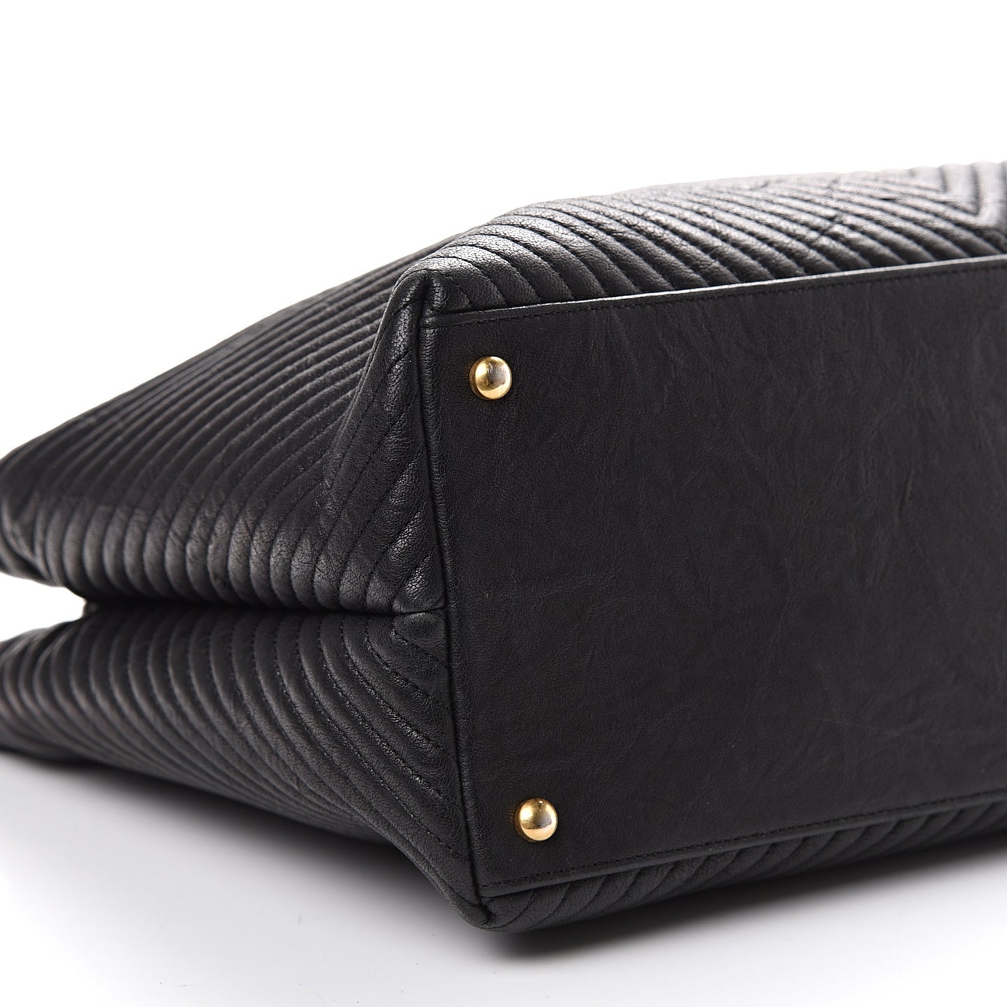 Wrinkled Lambskin Chevron Quilted Large Surpique Tote Black