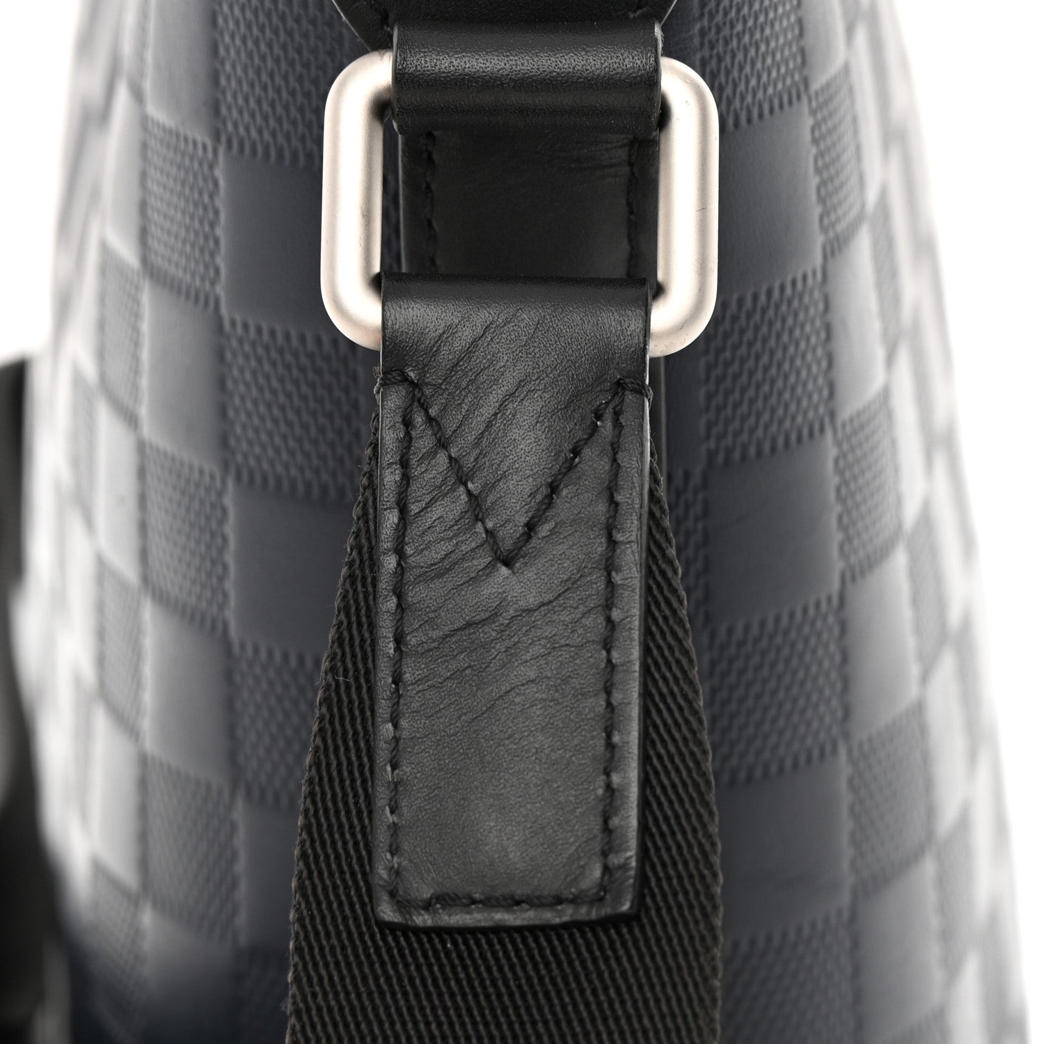 Louis Vuitton Damier Infini Messenger PM Cosmos 11 of 11