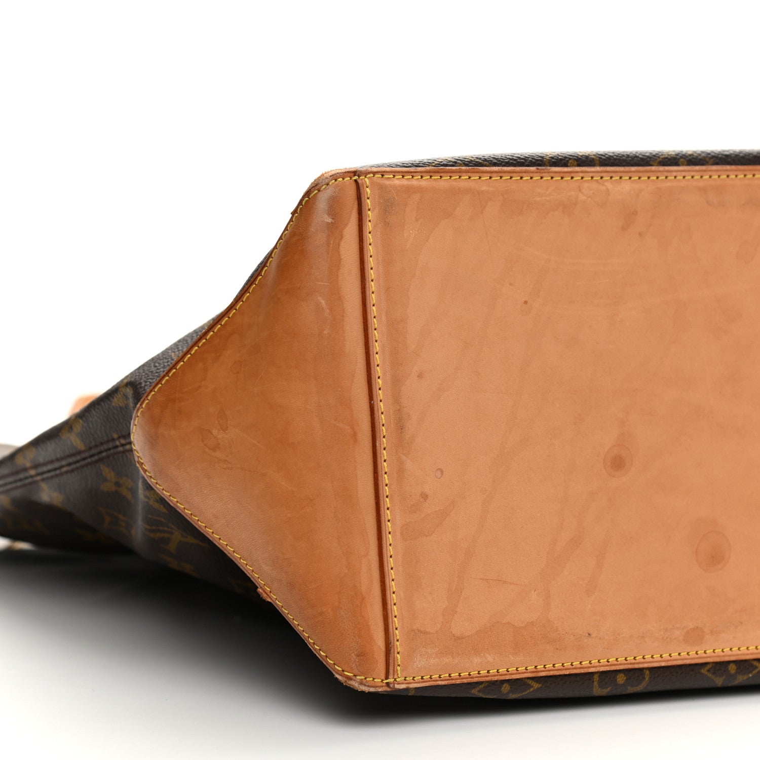 Louis Vuitton Monogram Cabas Mezzo 9 of 15