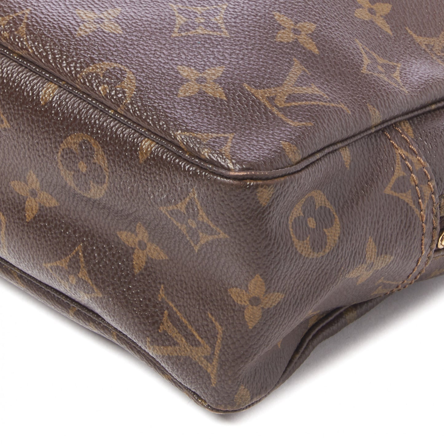 Monogram Trousse Toilette 28
