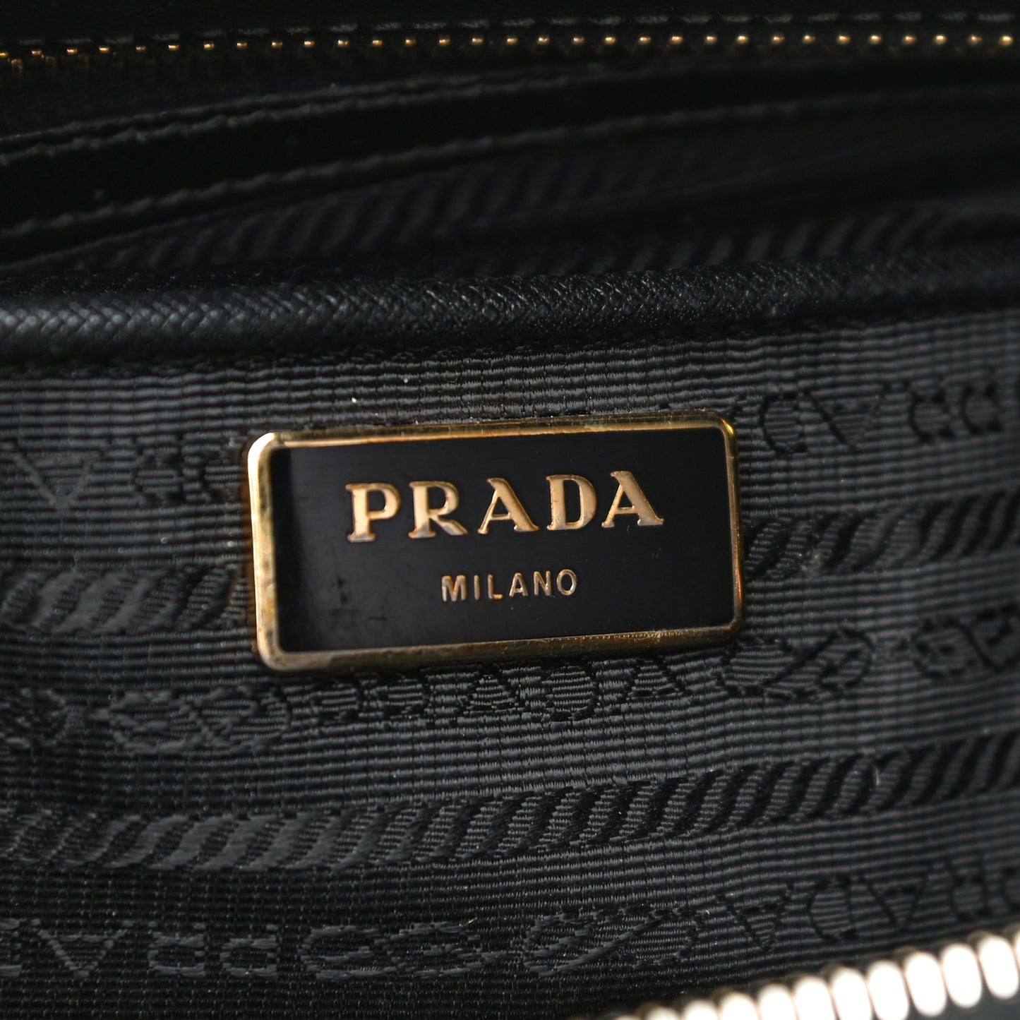 Saffiano Large Galleria Double Zip Tote Black
