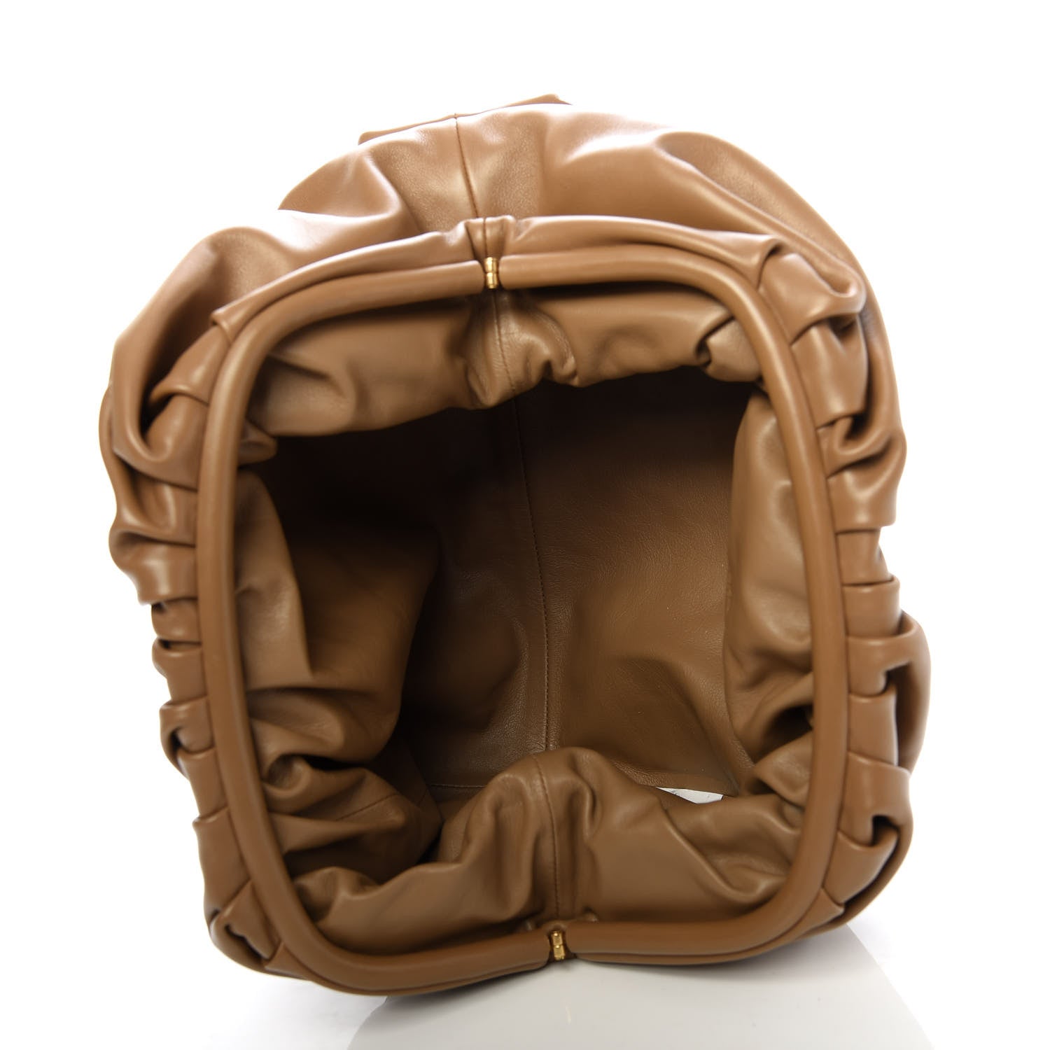 Bottega Veneta Smooth Butter Calf The Pouch Oversized Clutch Cammello 5 of 8