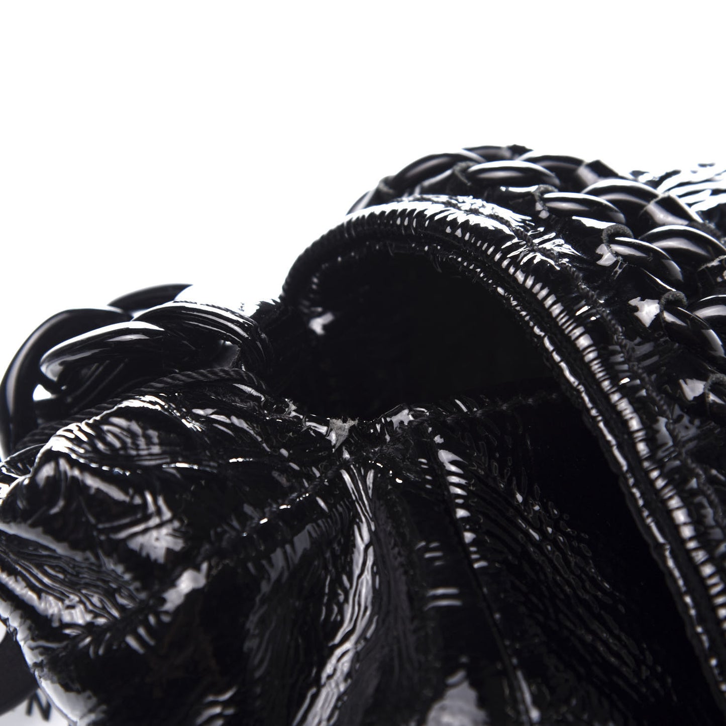 Crinkled Patent Modern Chain Flap Black