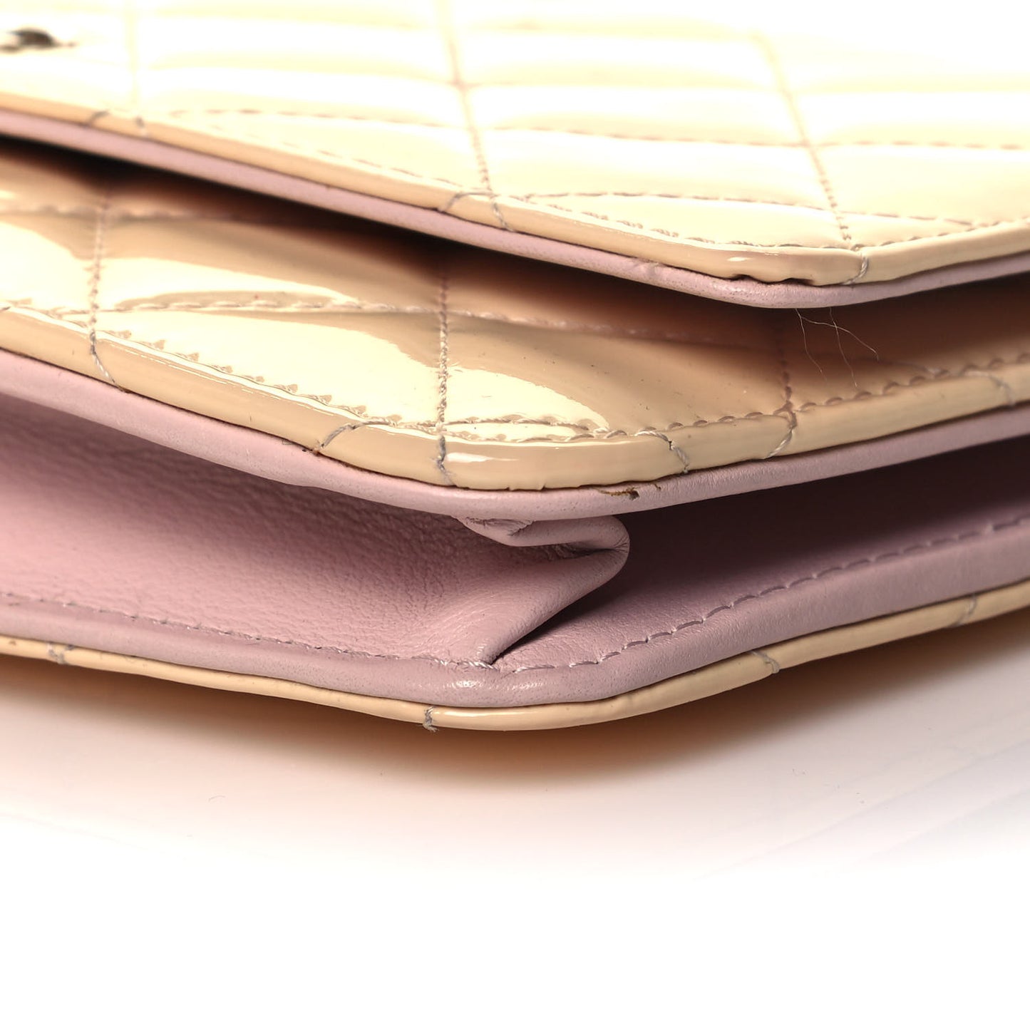 Patent Quilted Wallet On Chain WOC Pink
