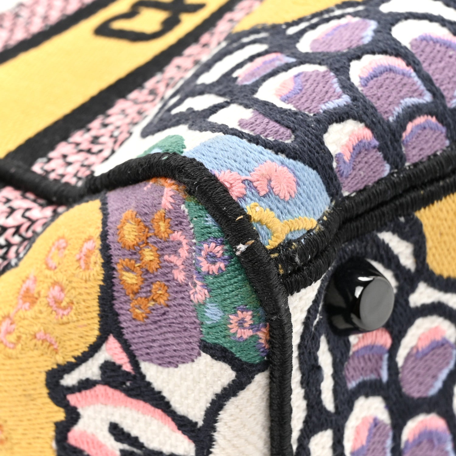 Christian Dior Canvas Embroidered Ciel De Reve Medium Lady D-Lite Latte Multicolor 11 of 13