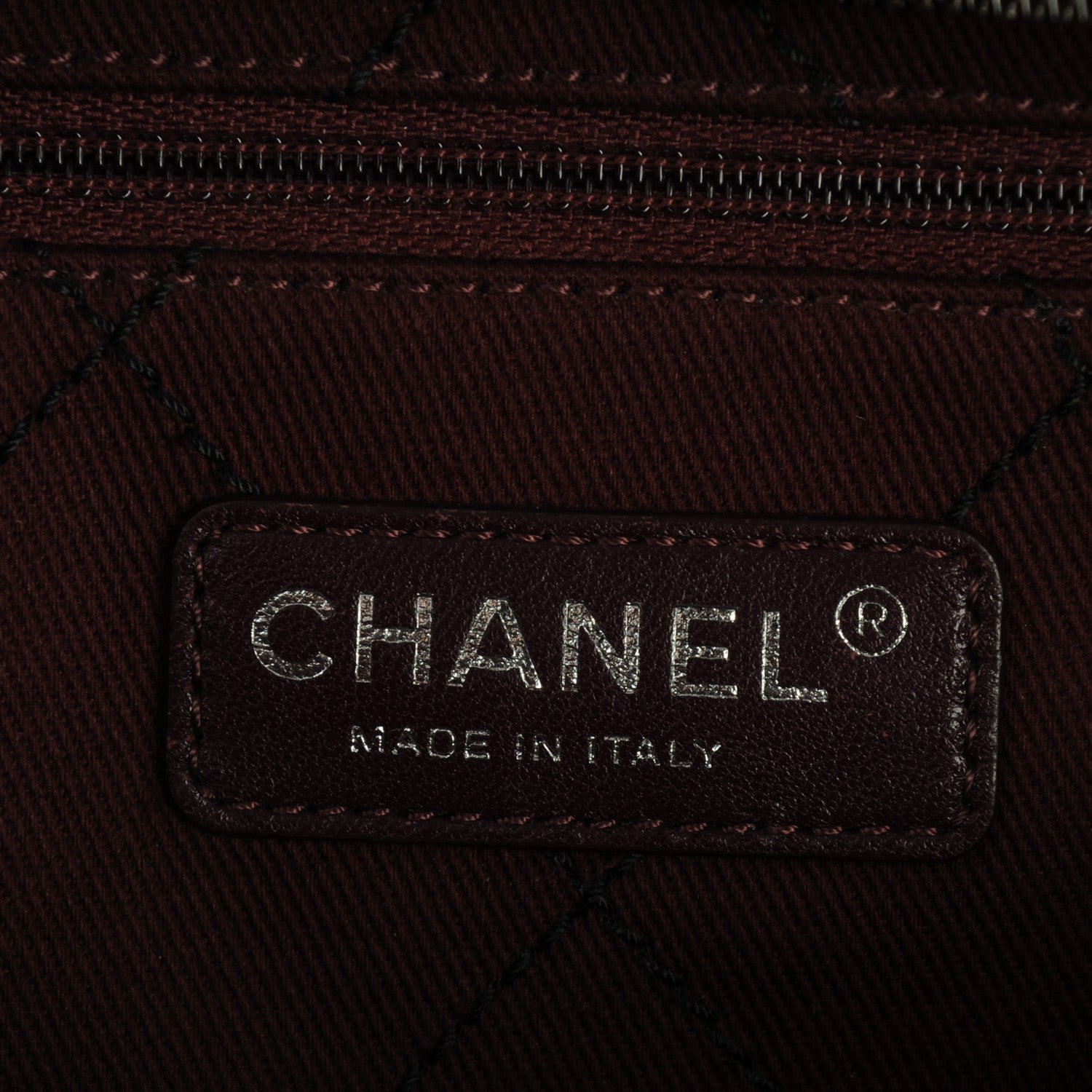 Chanel Grained Calfskin Quilted Large Daily Tote Black 6 of 7