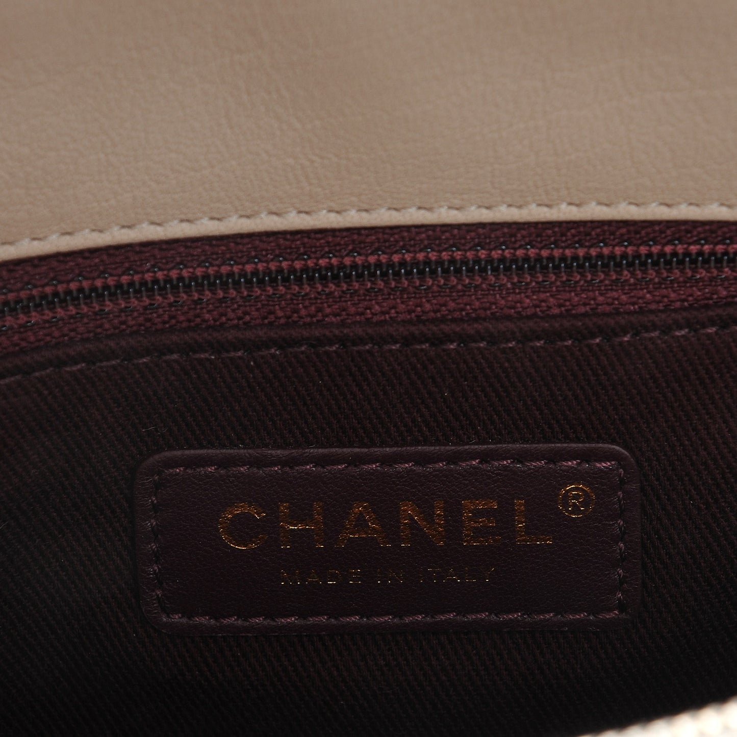 Shiny Sheepskin Quilted Small Trapezio Flap Beige