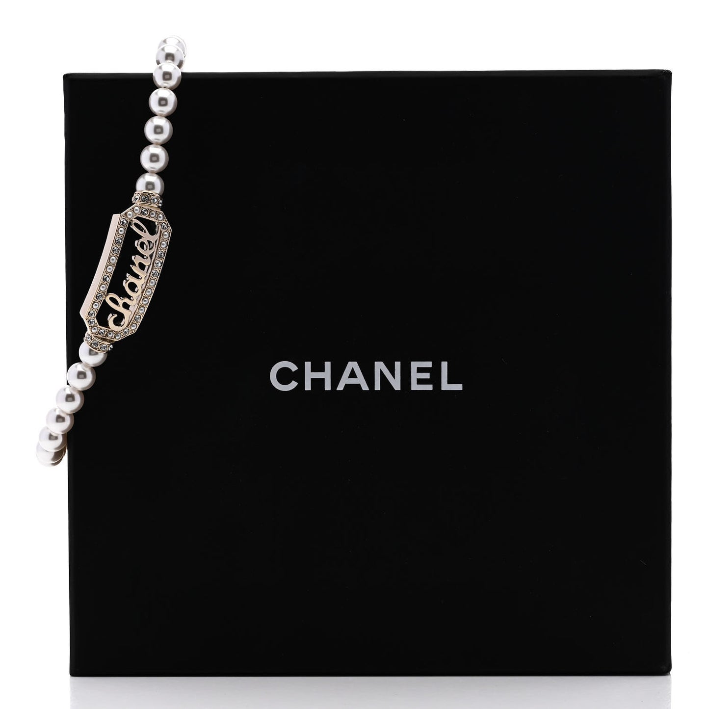 Pearl Crystal Logo Choker Gold Pearly White