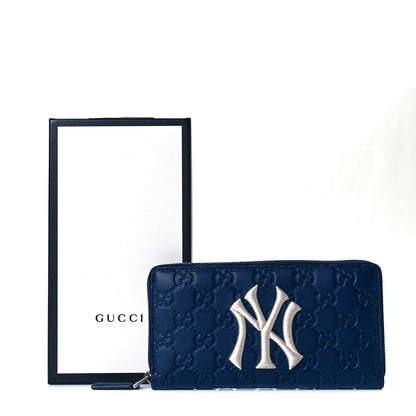 Gucci X MLB Guccissima Signature NY Yankees Embroidered Zip Around Wallet Royale Ivory 10 of 10
