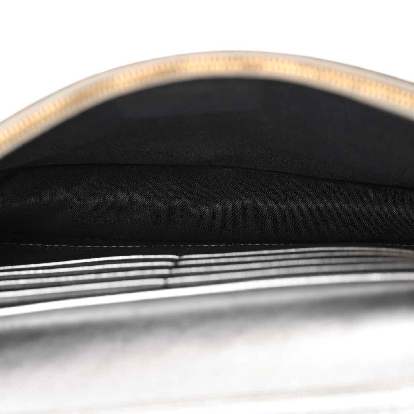 Vitello Catalan Mirror Logo Embossed Medium Wallet On Chain Argento