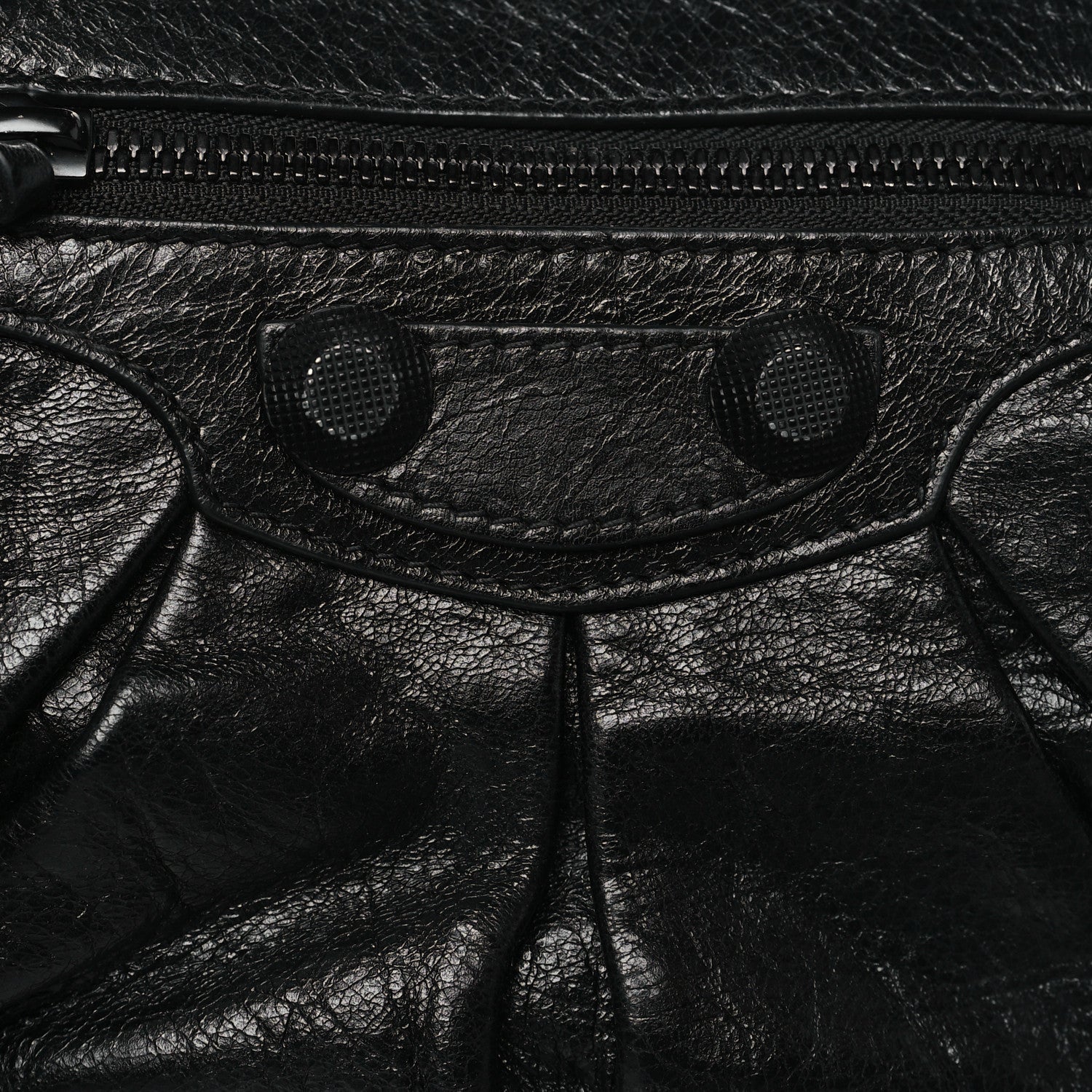 Balenciaga Agneau Arena Monochrome Small Le Cagole Shoulder Bag Black 8 of 11