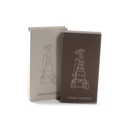 Louis Vuitton VIP Gifts Tour Eiffel Flip Book 1 of 4