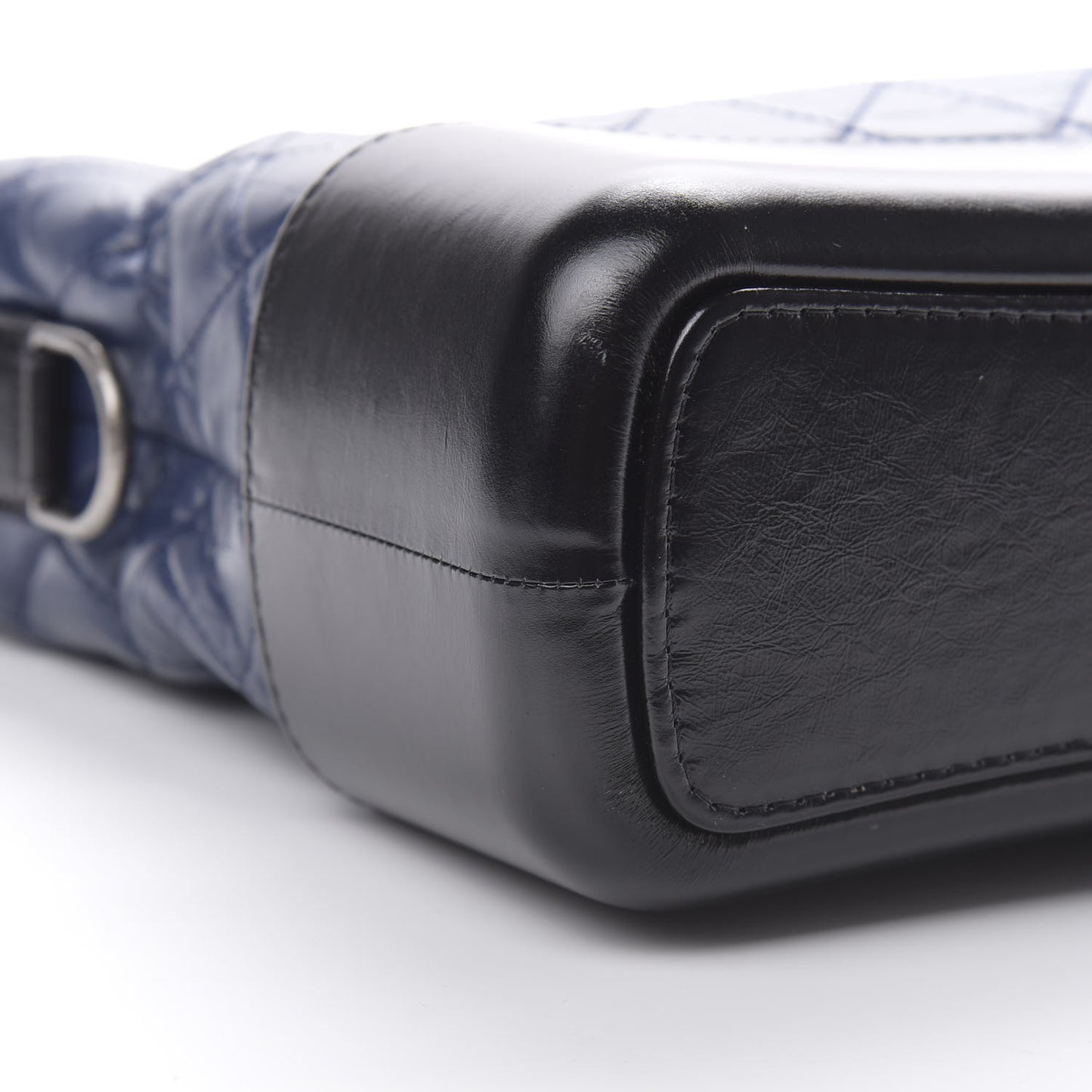 Aged Calfskin Quilted Medium Gabrielle Hobo Navy Black