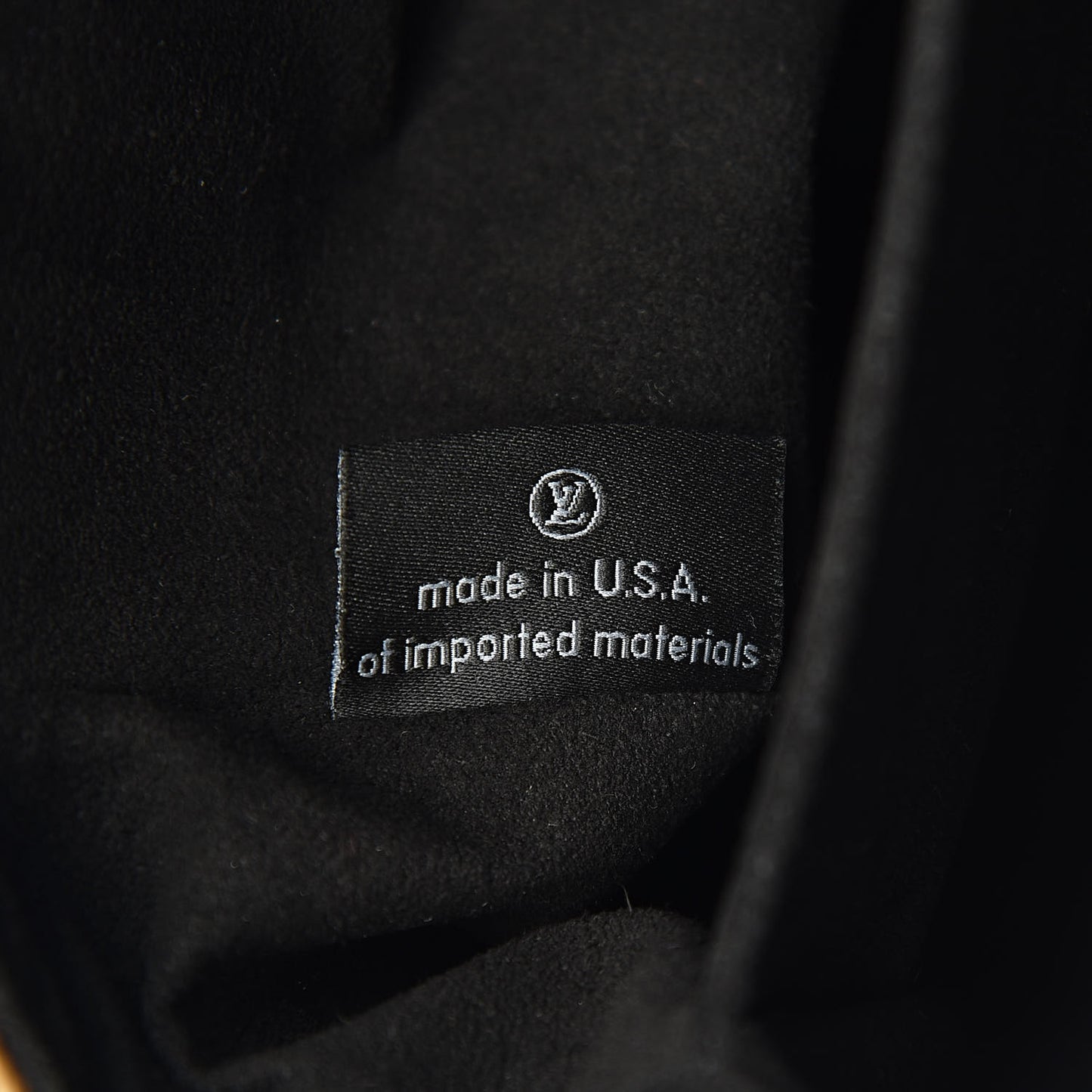 Reverse Monogram Pochette Metis