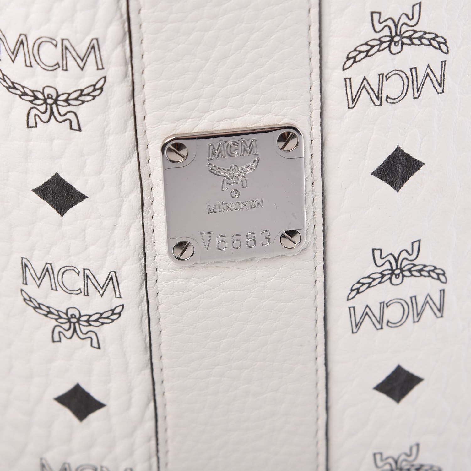 MCM Visetos Medium Liz Reversible Shopper Tote White 10 of 15