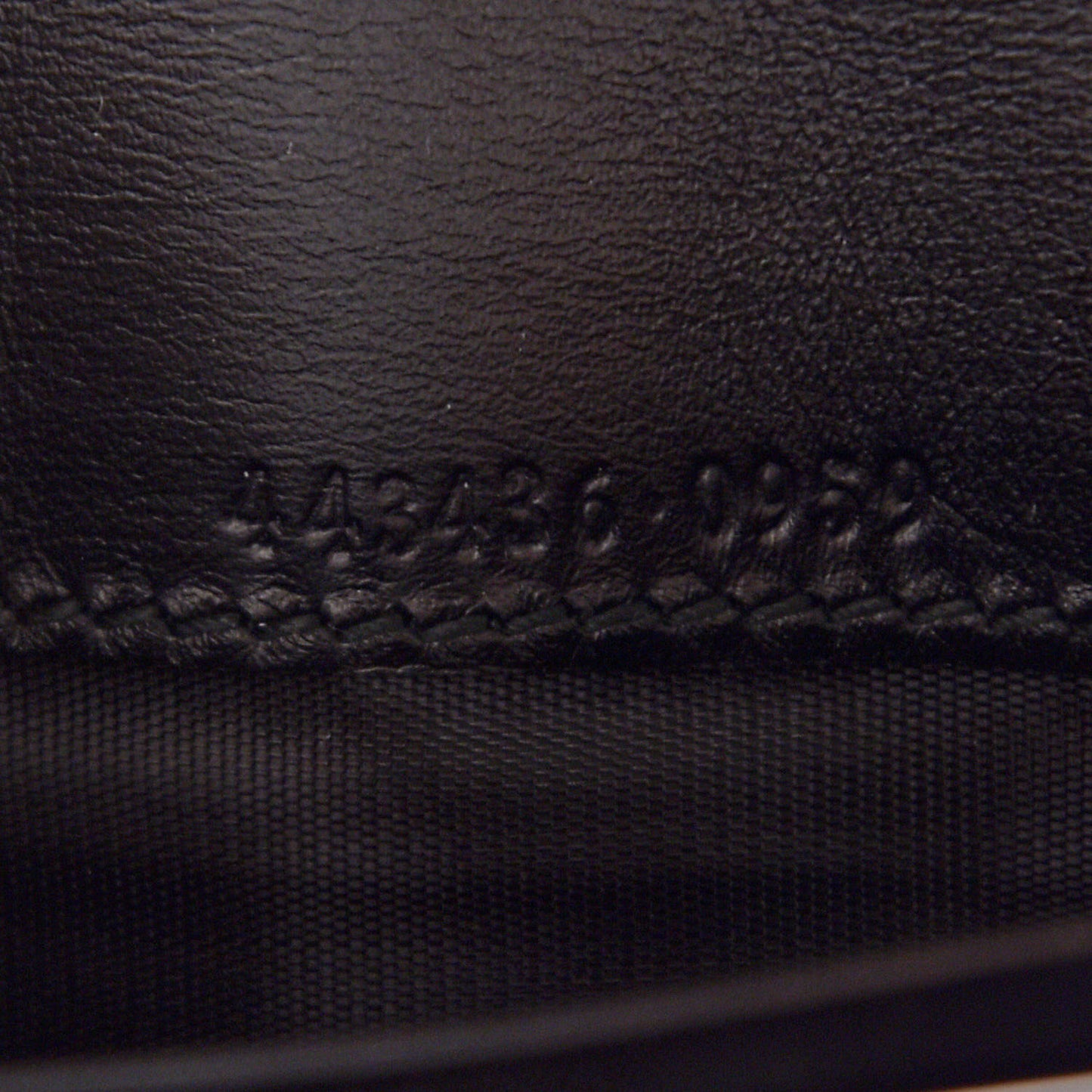 Calfskin Matelasse GG Marmont Continental Wallet Black