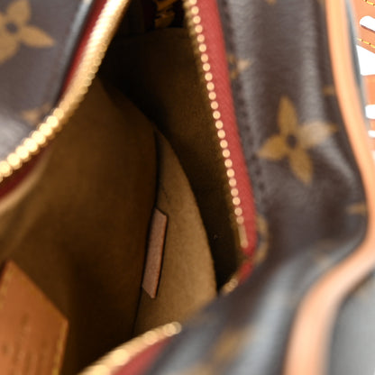 Louis Vuitton Monogram Game On Coeur 7 of 10