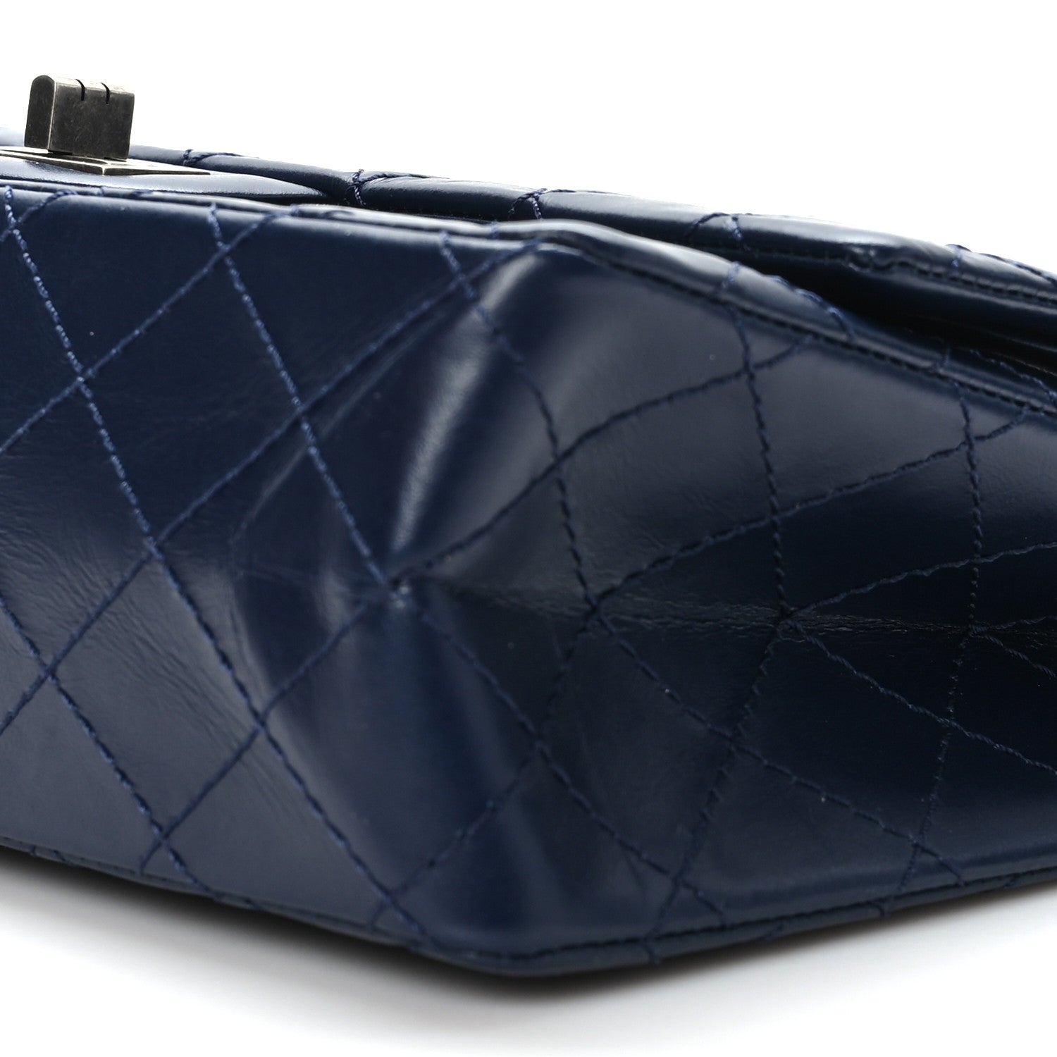 Chanel Aged Calfskin Quilted 2.55 Reissue 225 Flap Navy 9 of 10
