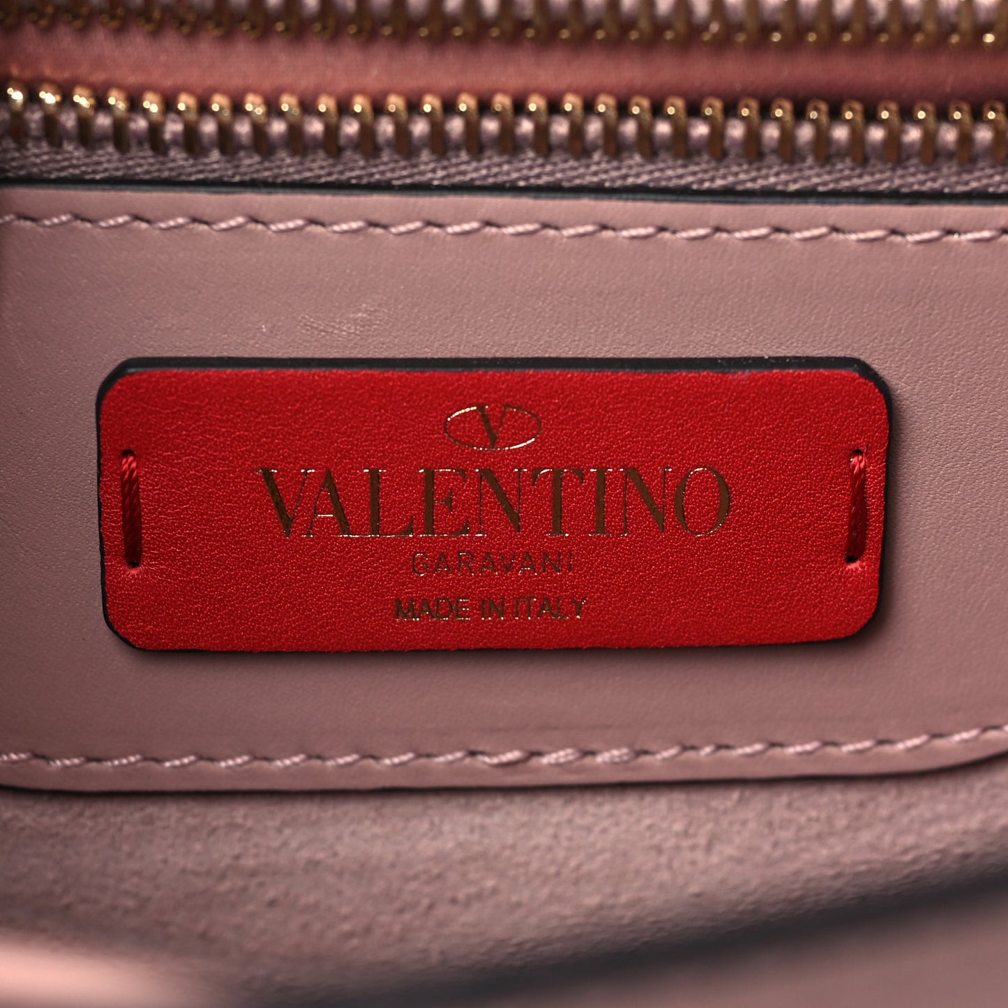 Vitello Groumette Small Rockstud Demilune Shoulder Bag Lipstick