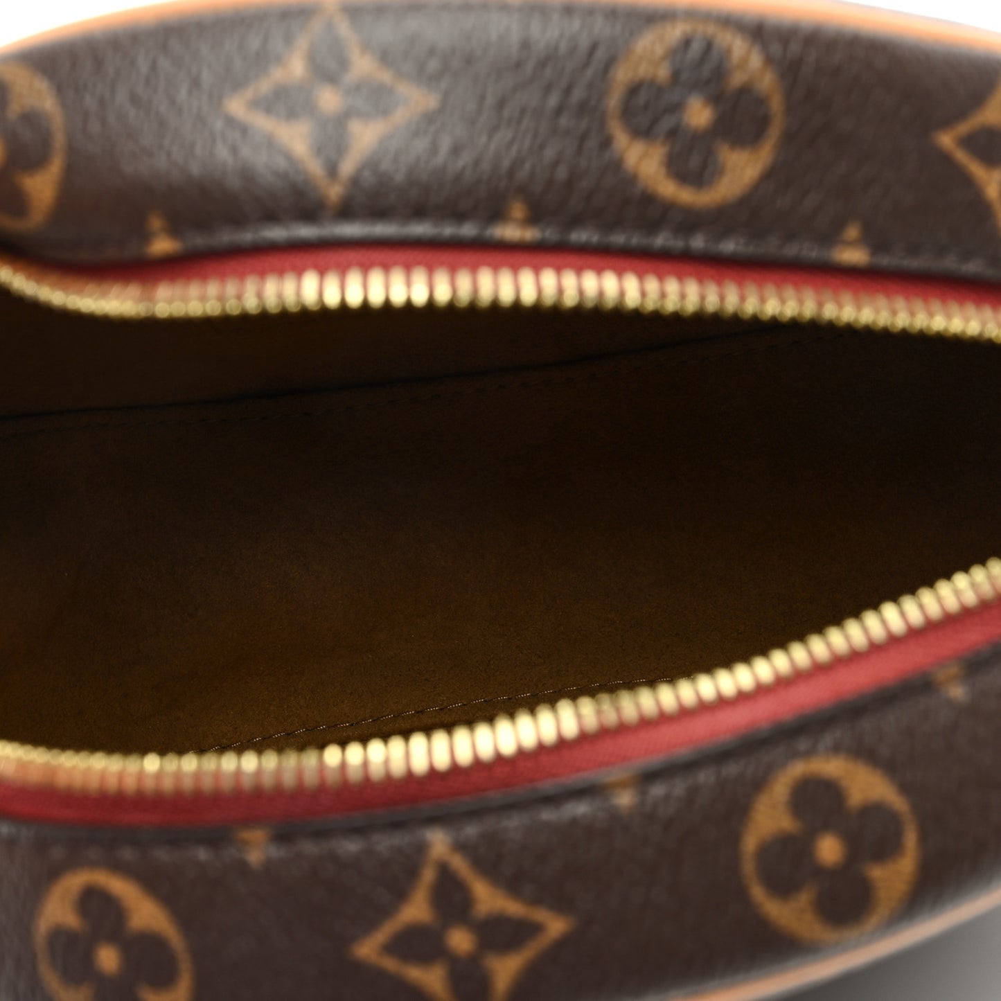 Monogram Boite Chapeau Souple MM