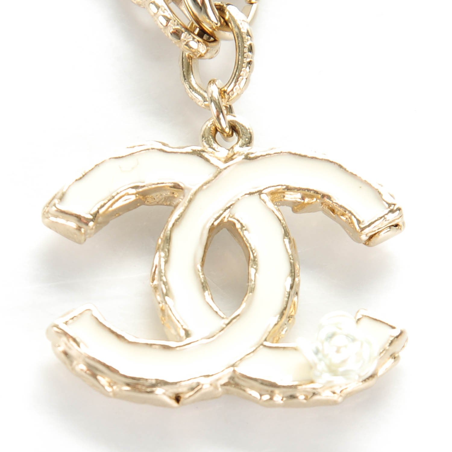 Chanel Enamel Pearl CC Camellia Bracelet Beige Gold 3 of 5