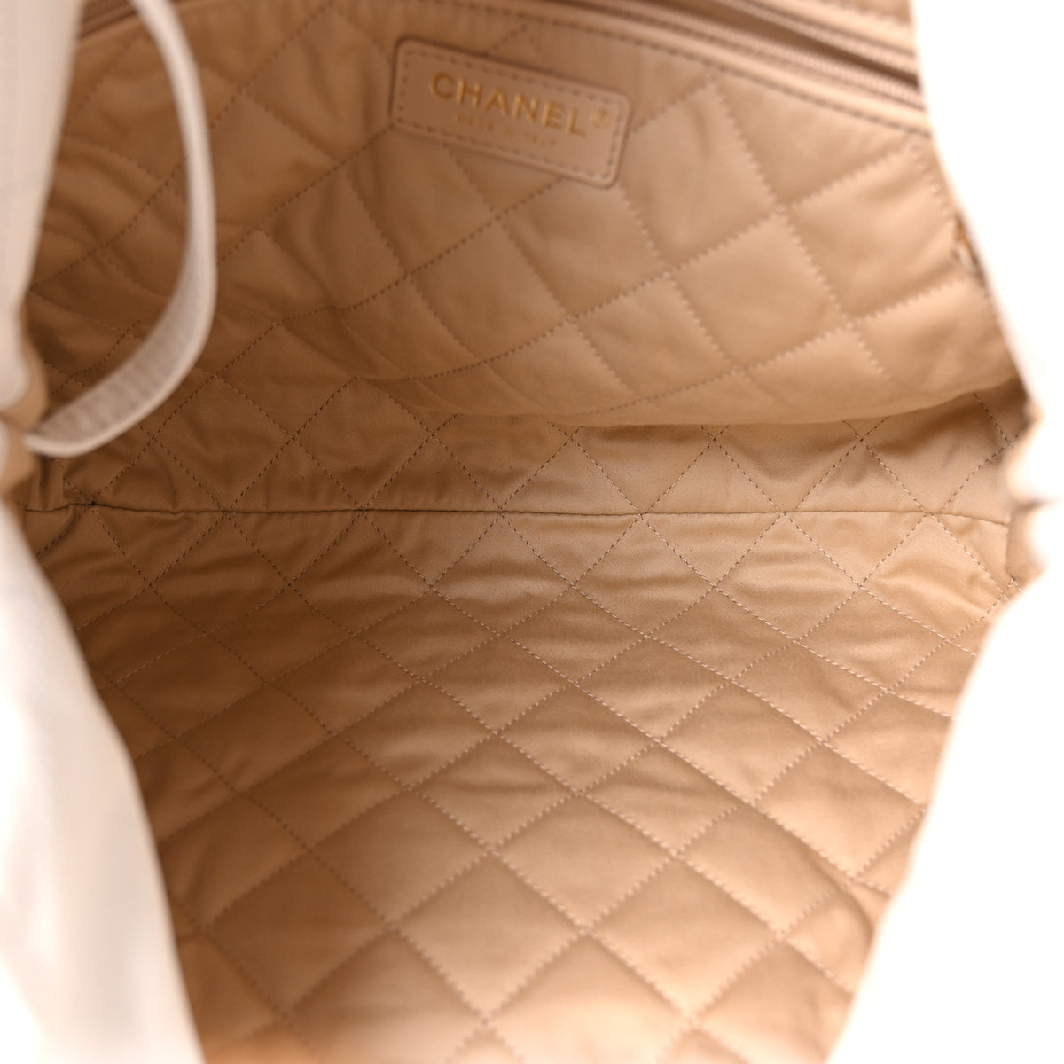 Shiny Calfskin Quilted Small Chanel 22 White