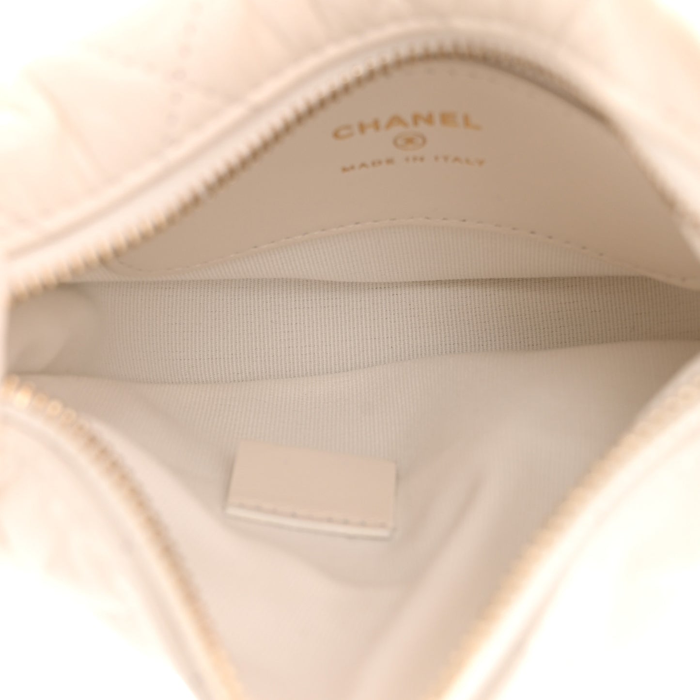Lambskin Quilted Chain Around Pouch Hobo White