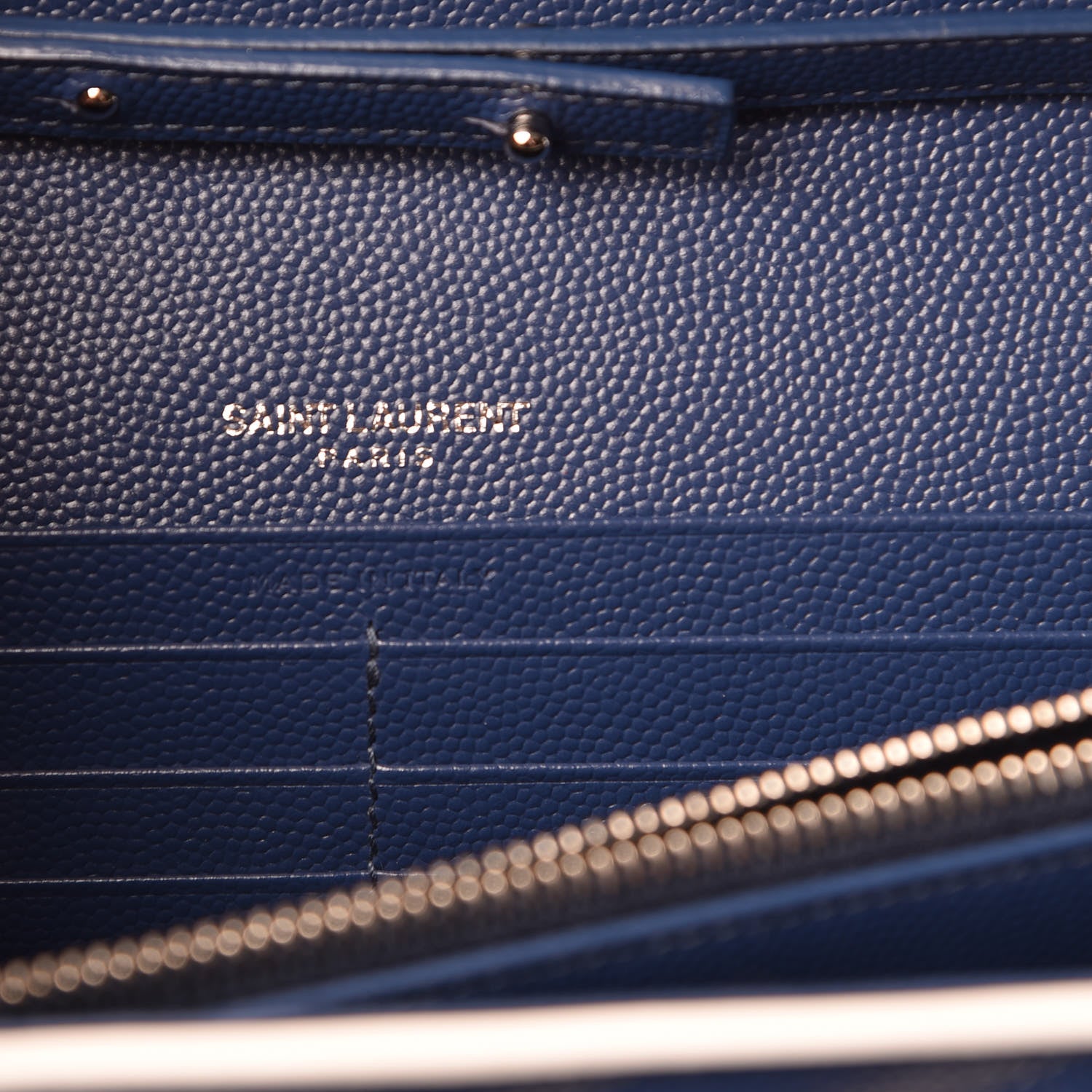 Saint Laurent Grain De Poudre Matelasse Monogram Chain Wallet Denim Bianco Ottico 6 of 10