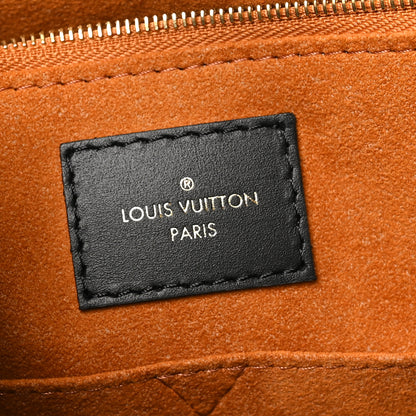 Louis Vuitton Empreinte Monogram Giant Onthego GM Black 4 of 9