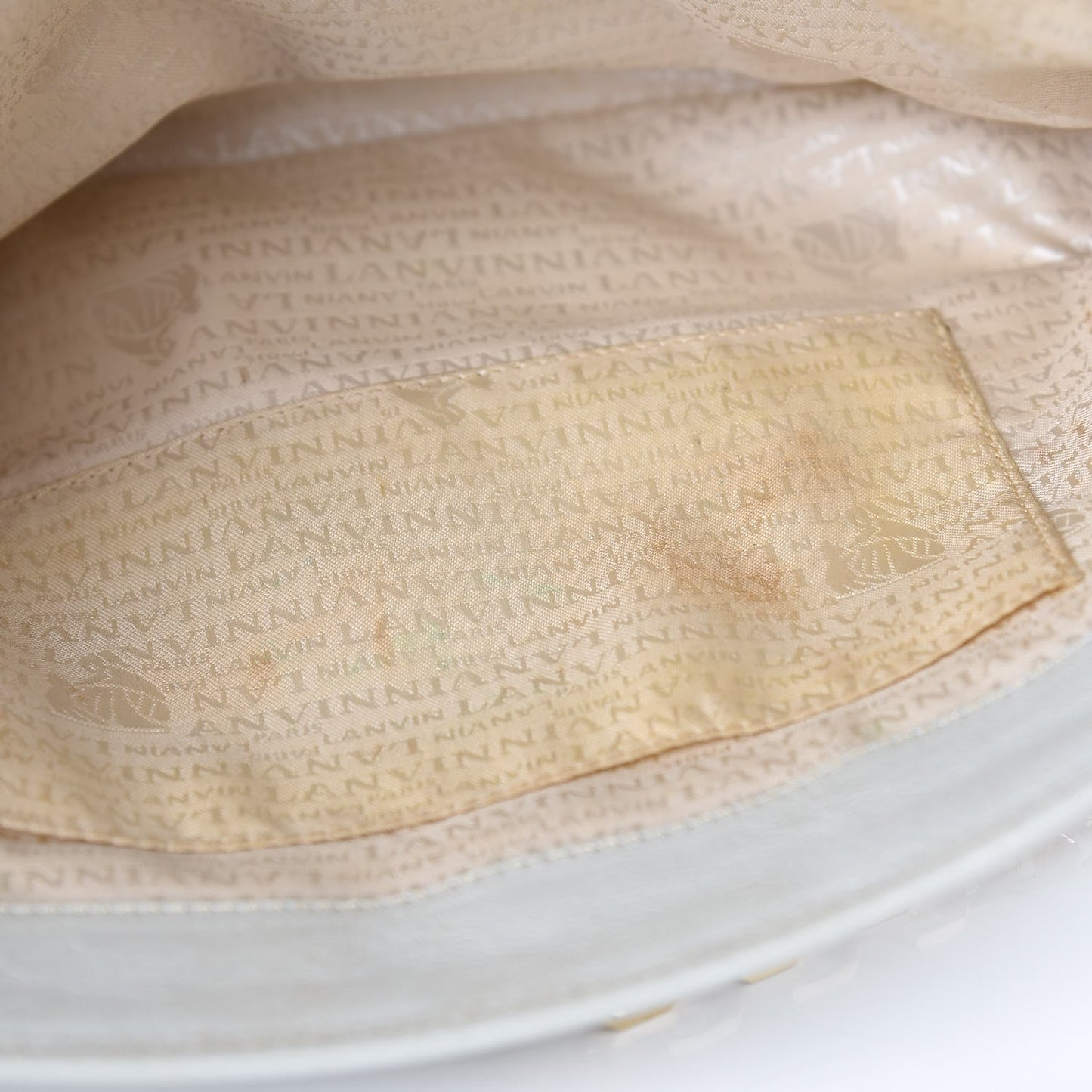 Lambskin Sac Hurrah Flap White