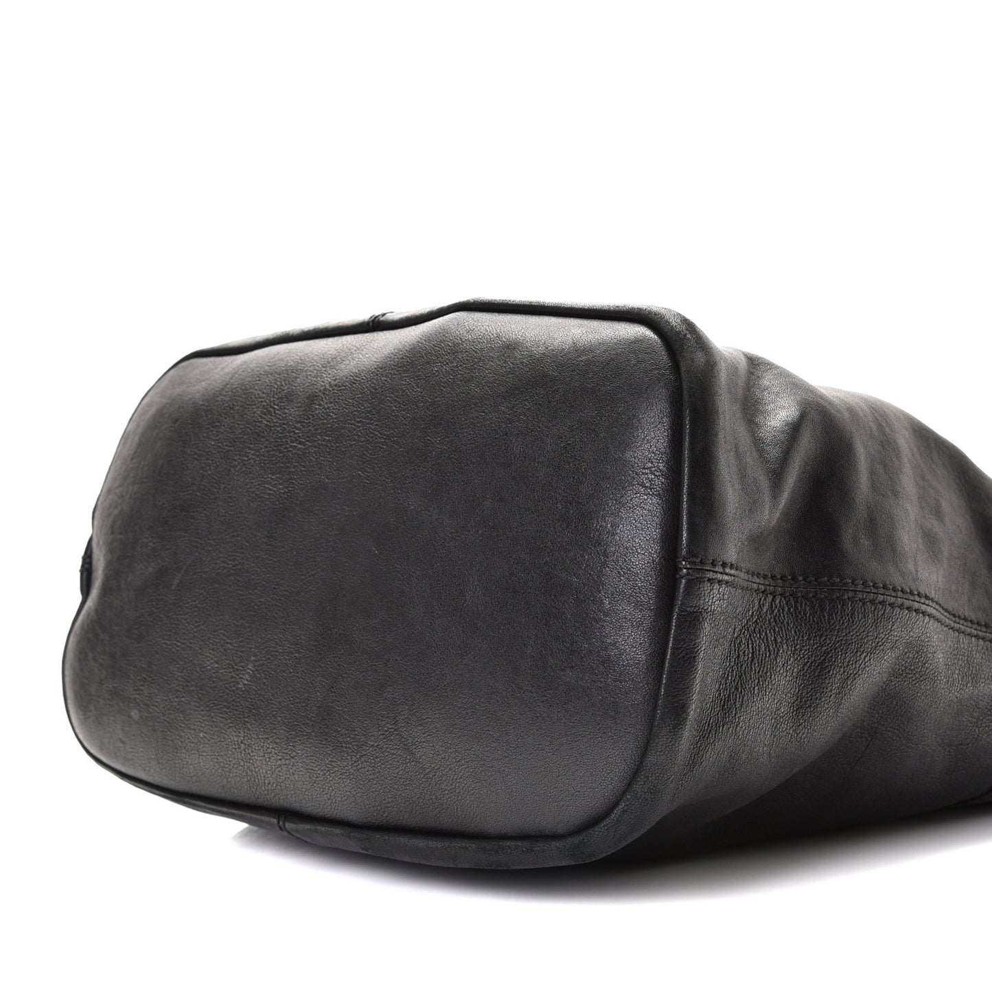 Lambskin North South Nightingale Black