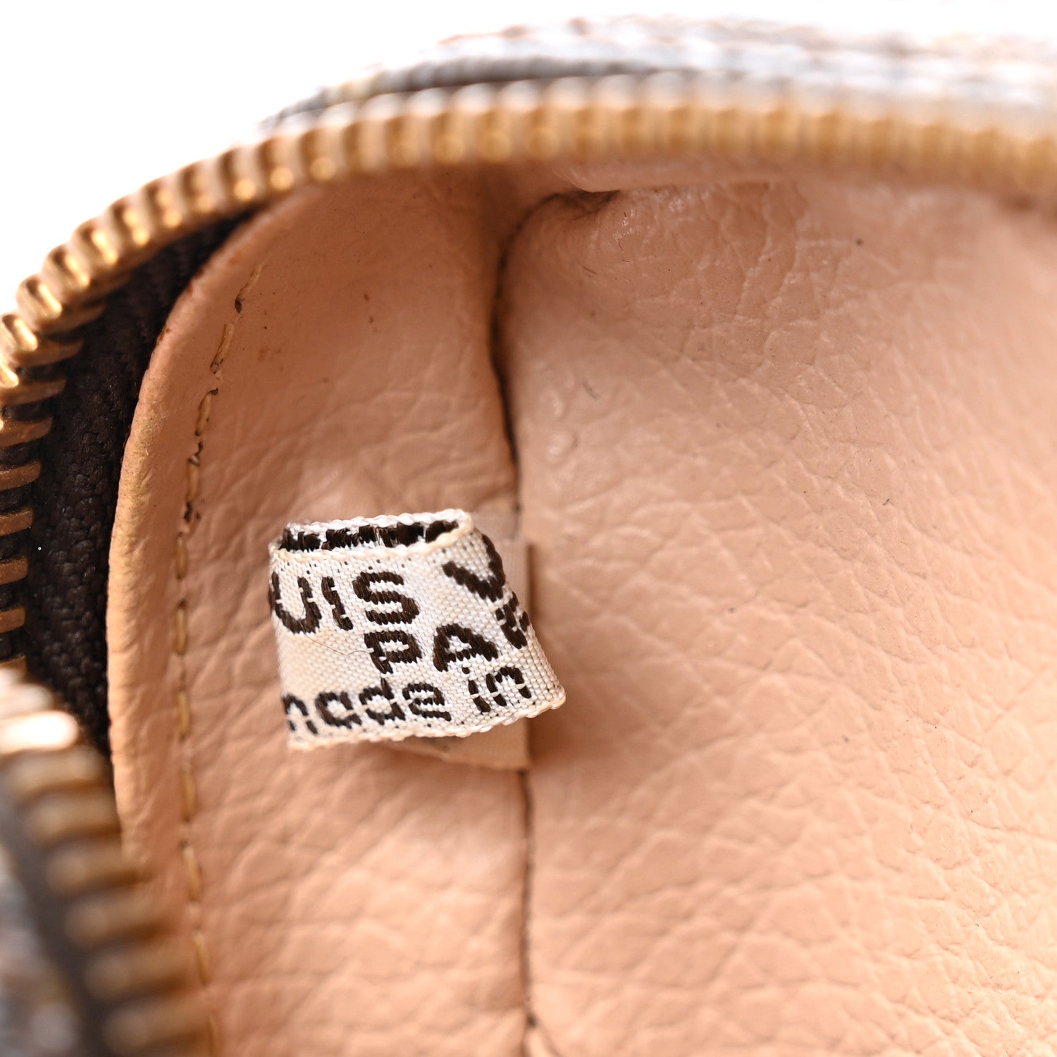 Louis Vuitton Monogram Trousse Toilette 19 6 of 6
