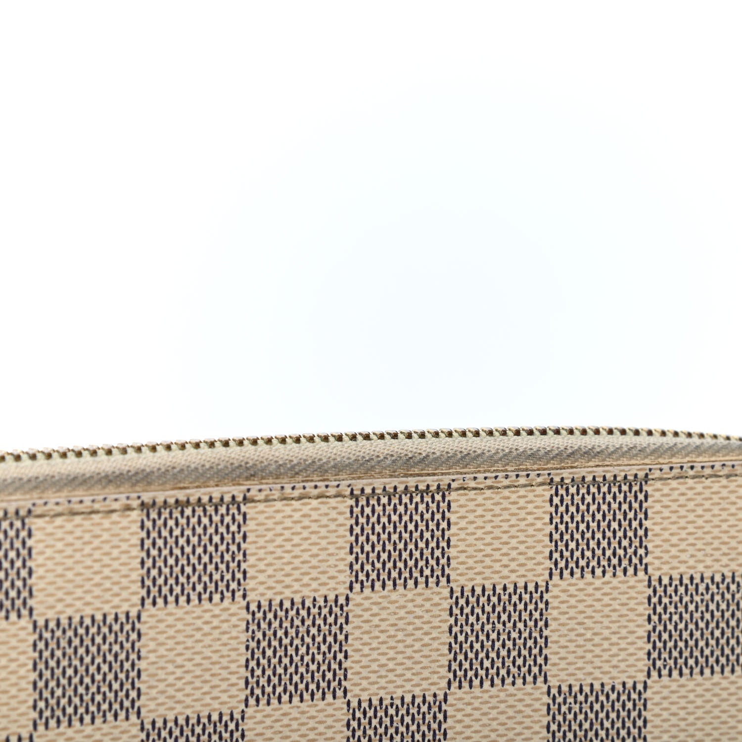 Louis Vuitton Damier Azur Zippy Wallet 6 of 6