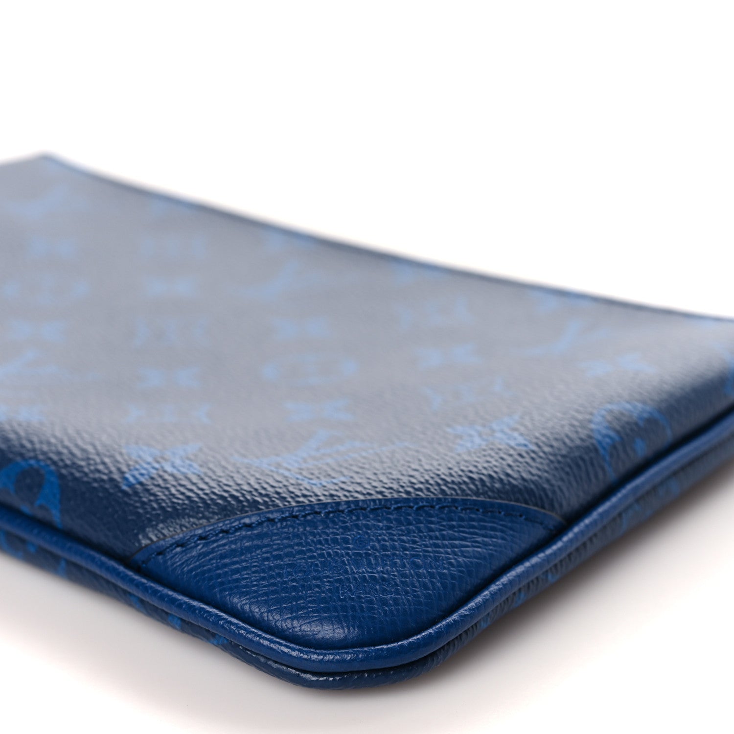 Louis Vuitton Taigarama Trio Messenger Small Pochette Cobalt 7 of 9