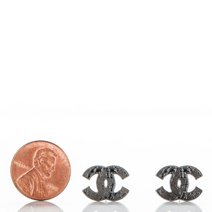 Chanel Globe Ruthenium CC Earrings 2 of 4