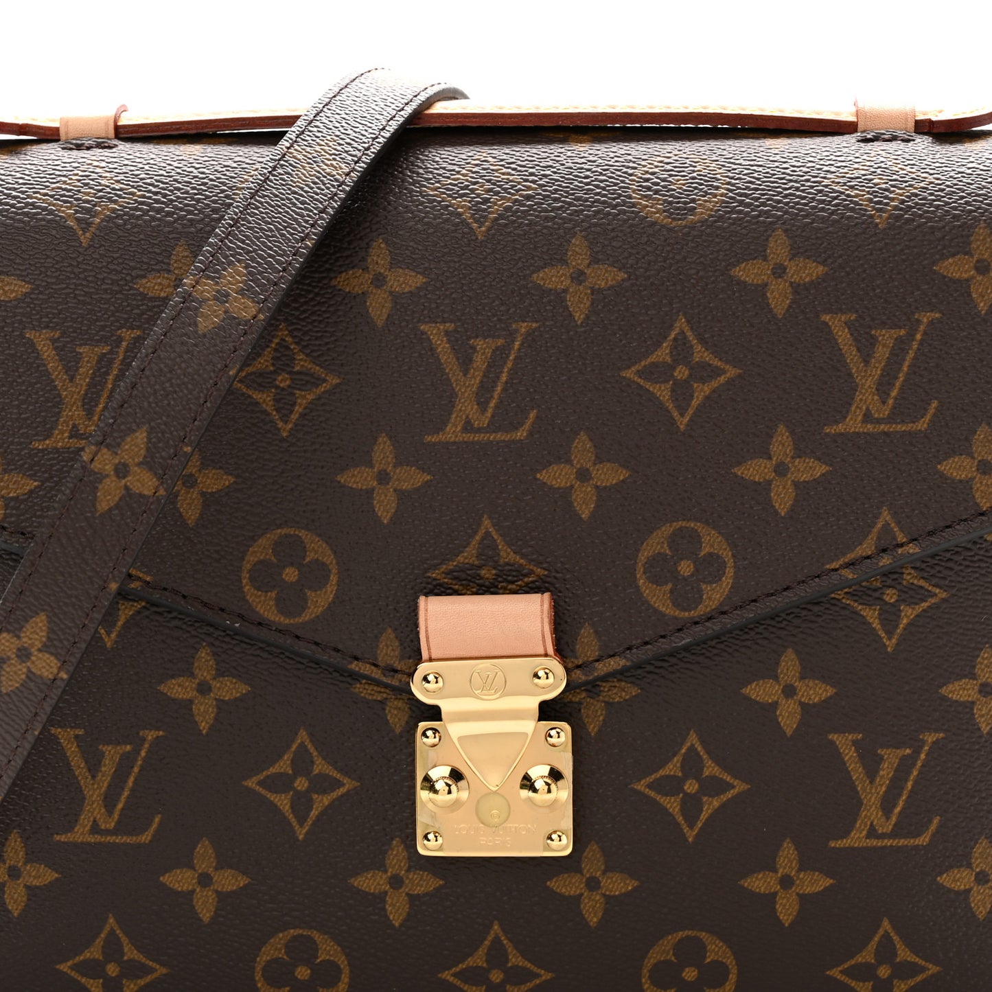 Monogram Pochette Metis