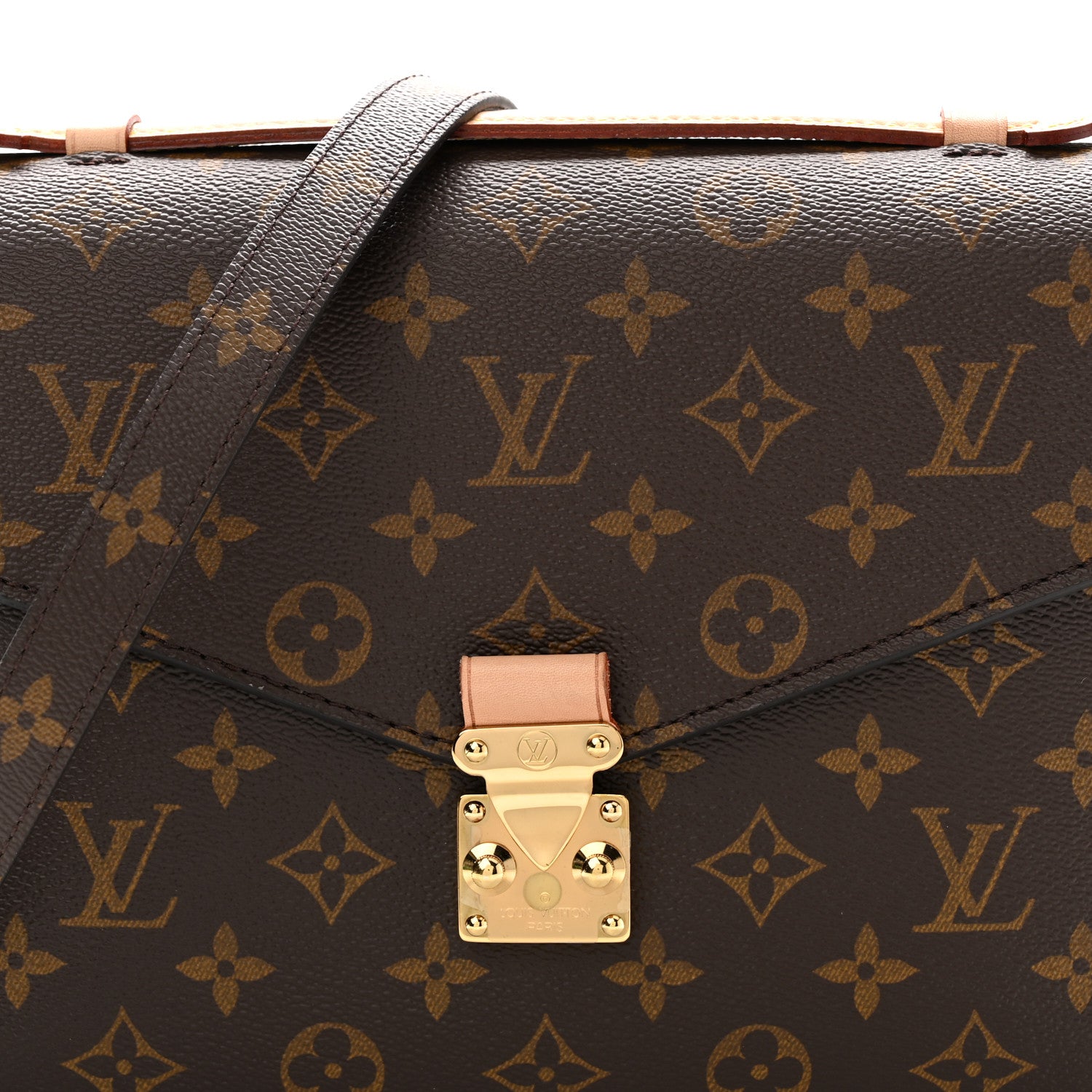 Louis Vuitton Monogram Pochette Metis 9 of 12