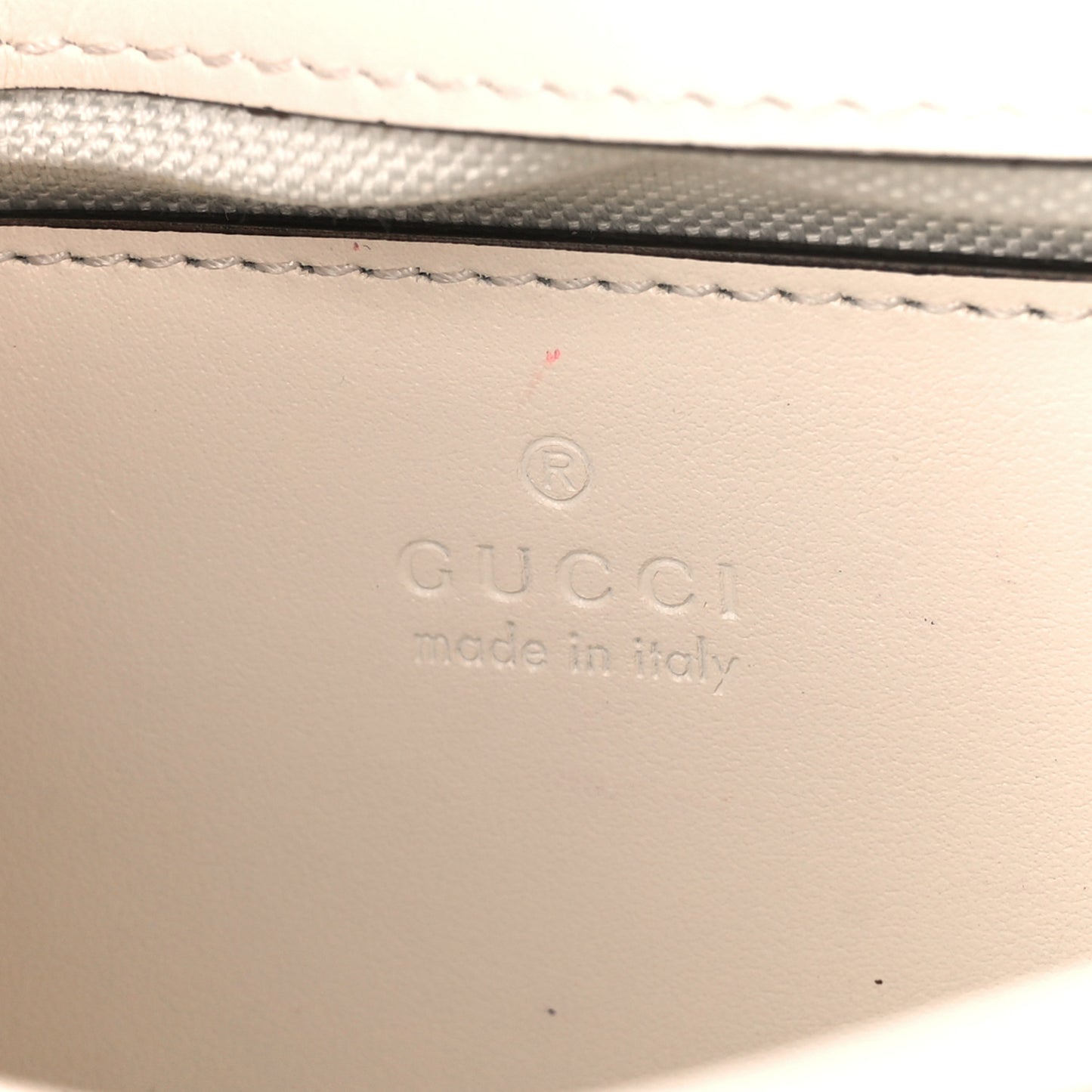 Calfskin Matelasse Monochrome Mini GG Marmont Crossbody Shoulder Bag White