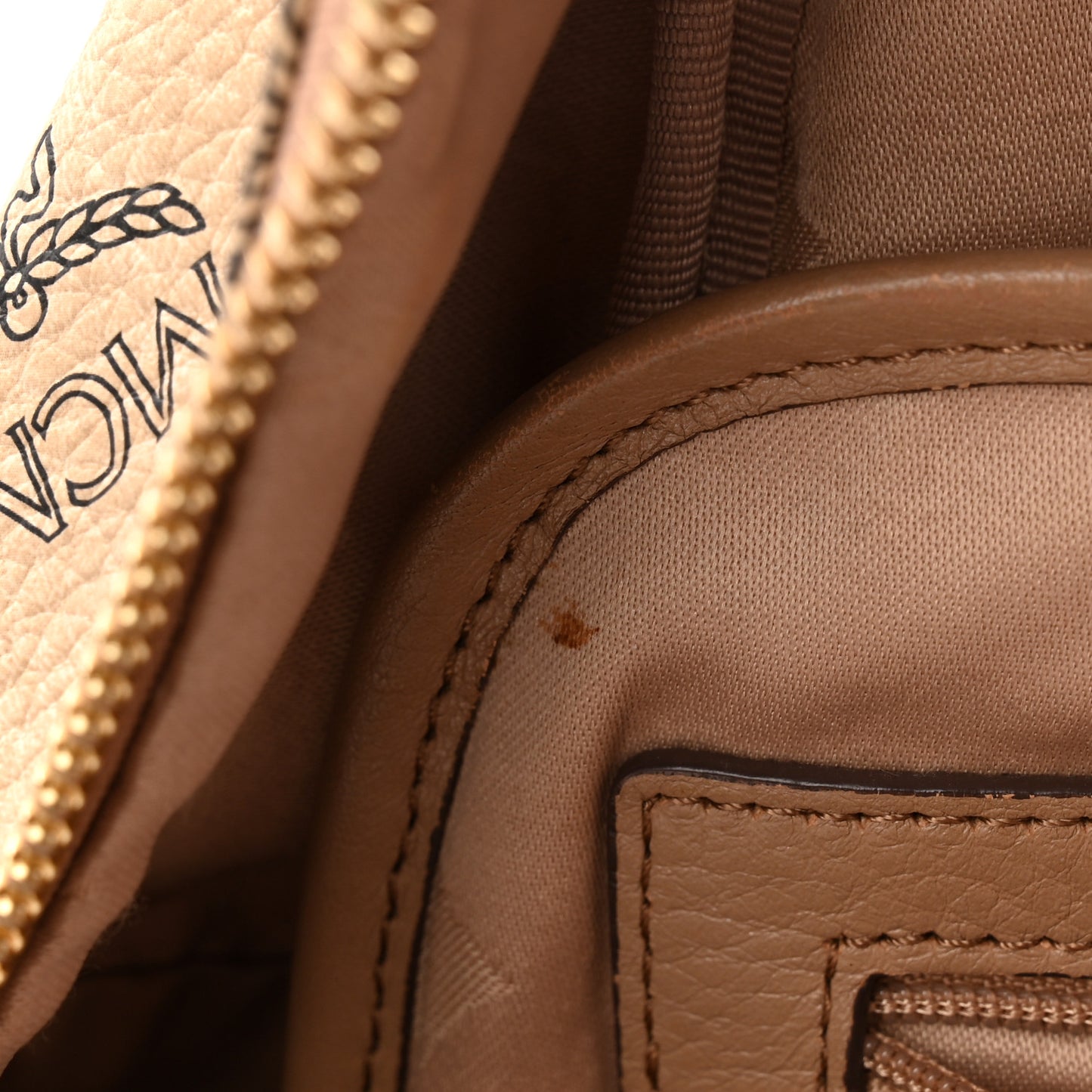 Visetos Medium Sprinkle Stud Stark Backpack Beige
