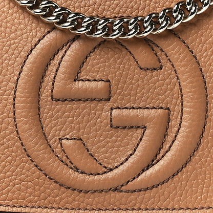 Gucci Pebbled Calfskin Medium Soho Flap Crossbody Camelia 9 of 12