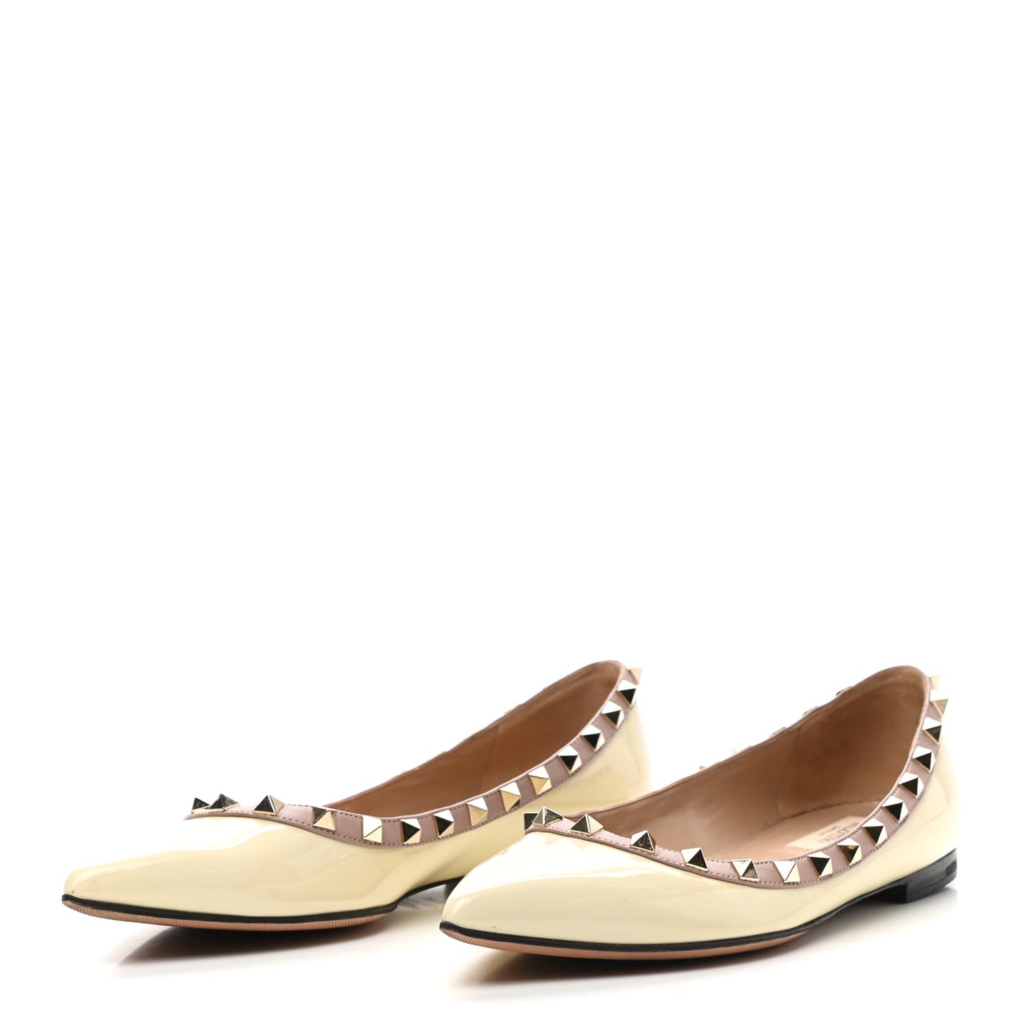 Patent Rockstud Ballerina Flats 37.5 Ivory Poudre