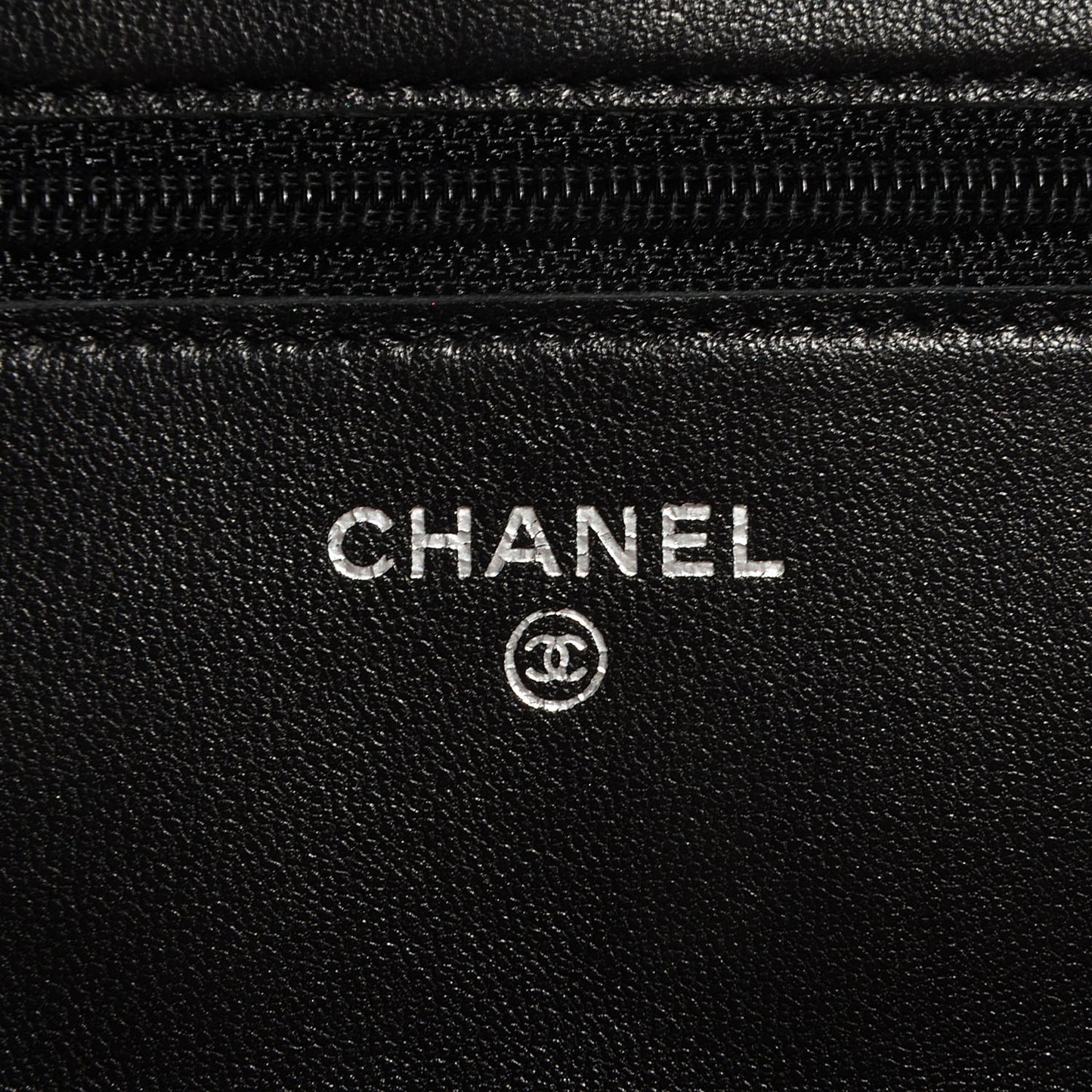 Lambskin Quilted Wallet On Chain WOC Black