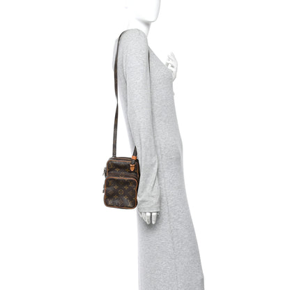 Louis Vuitton Monogram Amazone PM 2 of 11